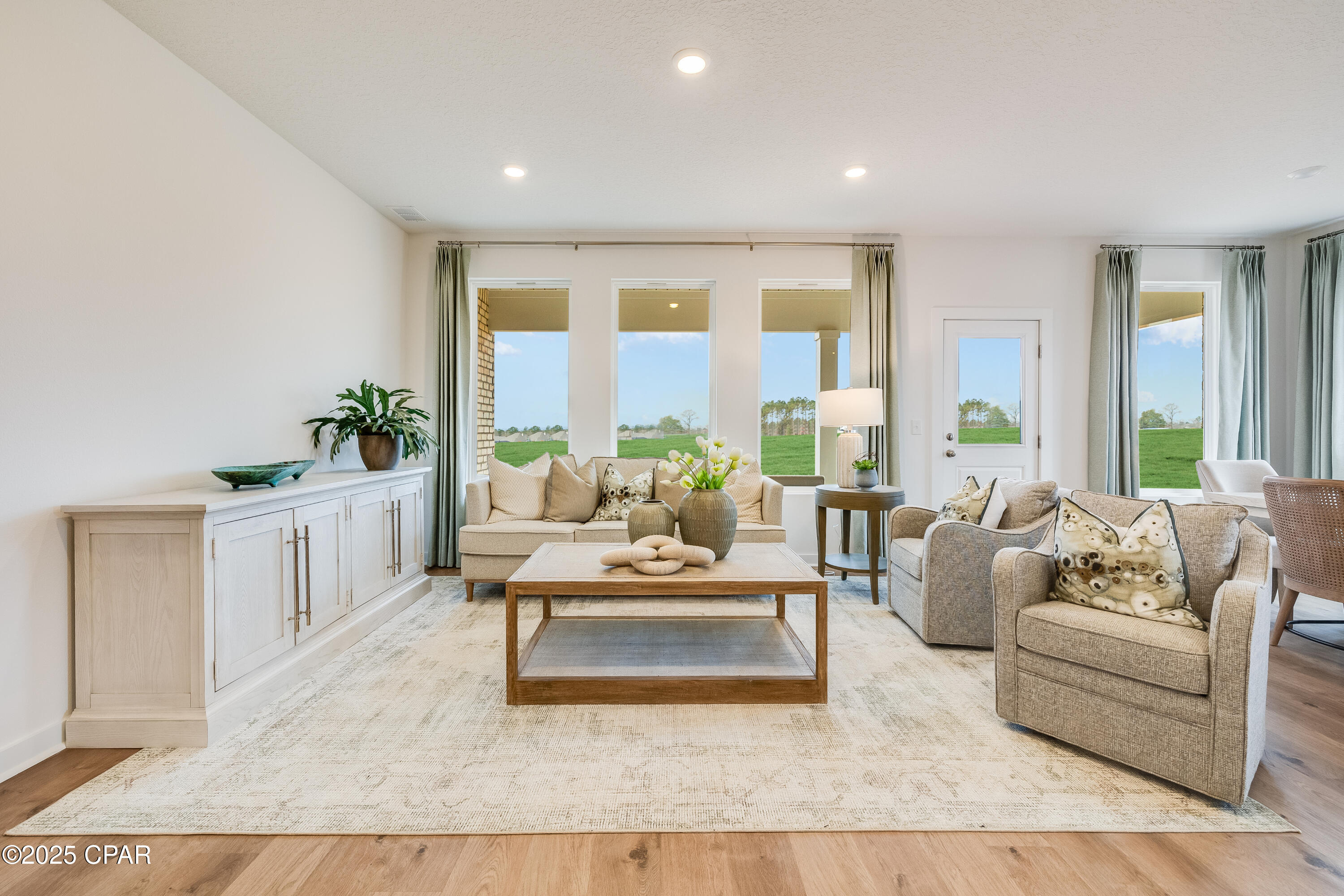 Image 5 For 3940 Alwyn Cashe Avenue 73