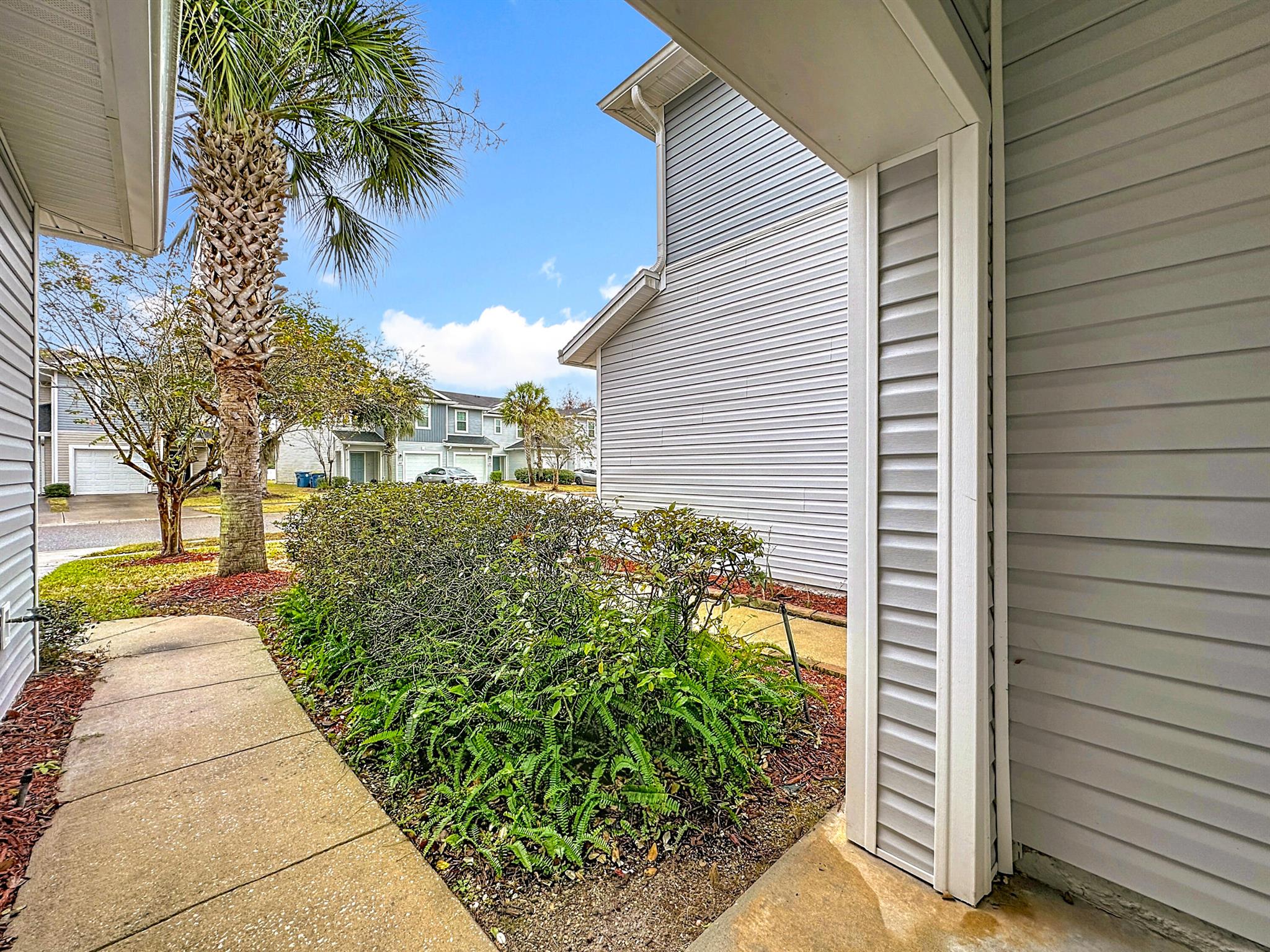 Homes for sale in Jacksonville, FL | 1460 Biscayne Bay Dr, Jacksonville, FL 32218 | MLS# R11145292