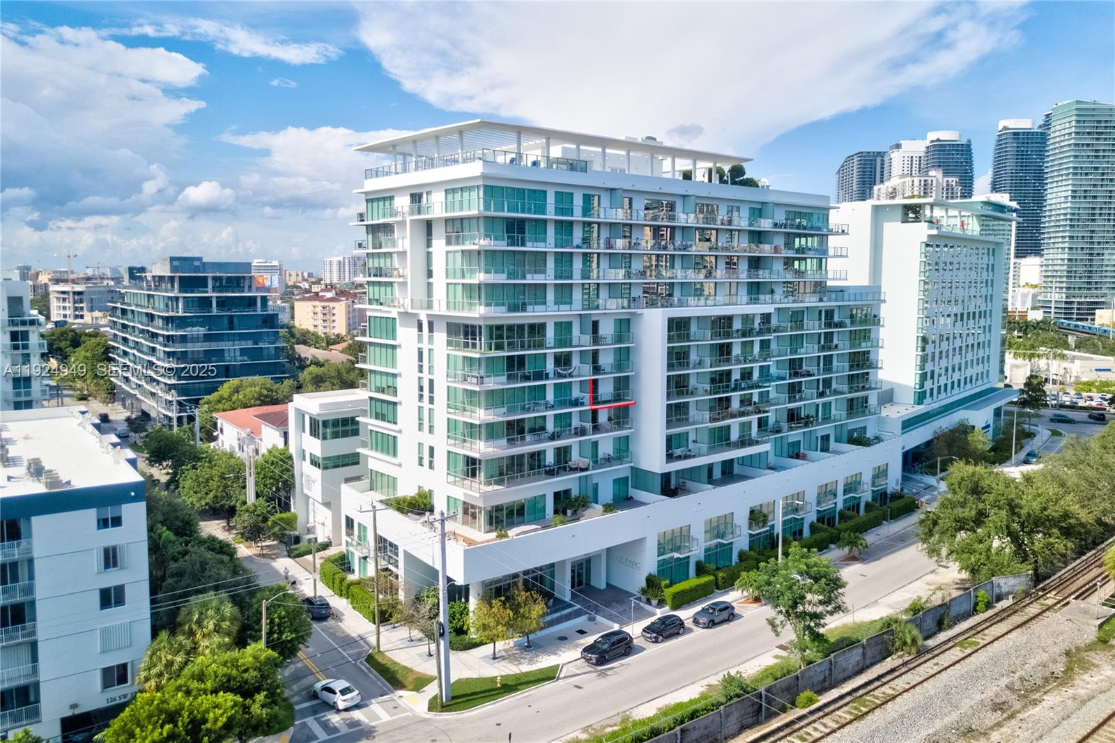 Le Parc At Brickell Condo