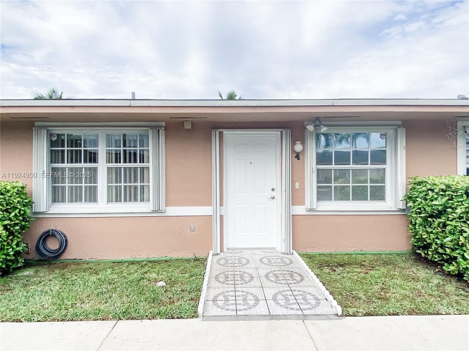 Villas Of Bird Gardens Co