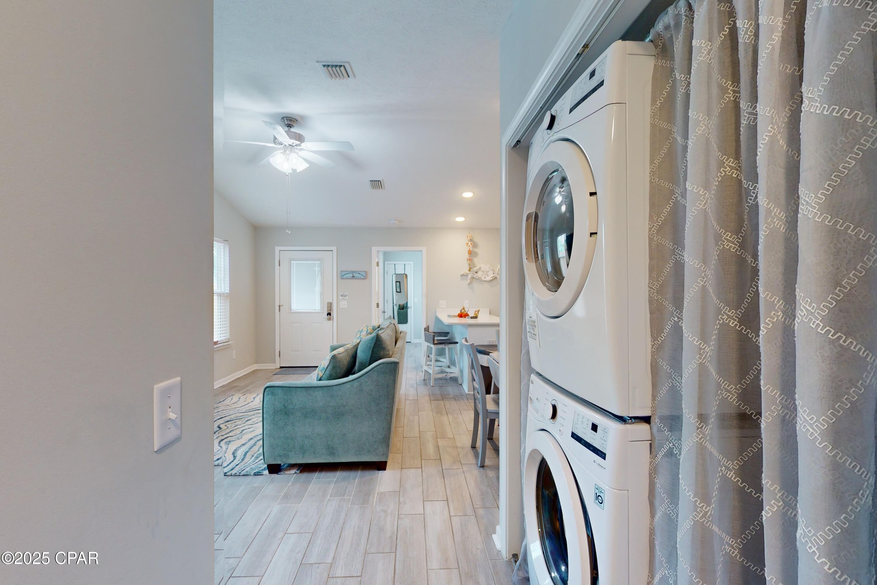 Image 18 For 6128 Loquat Avenue