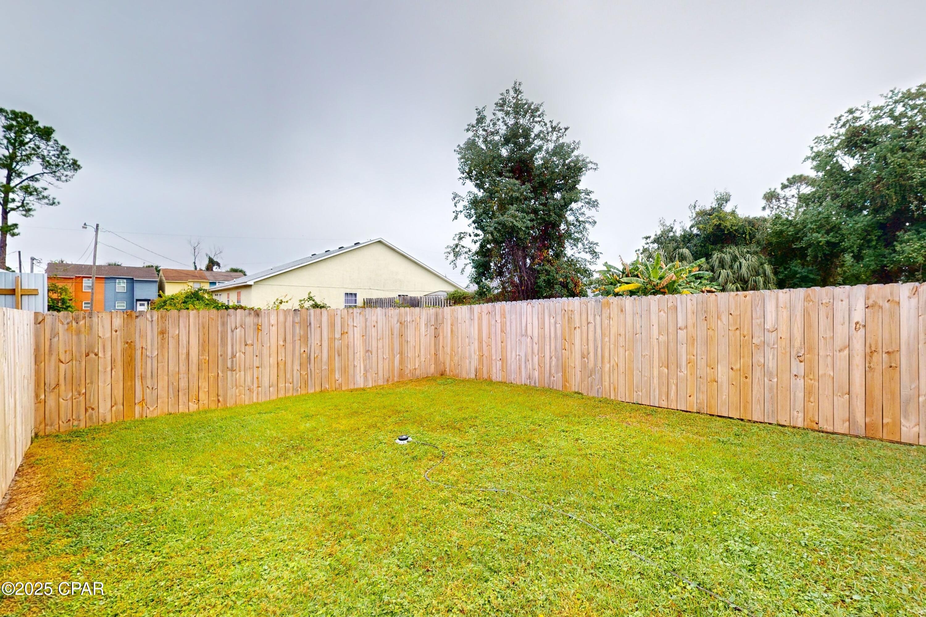 Image 20 For 6128 Loquat Avenue