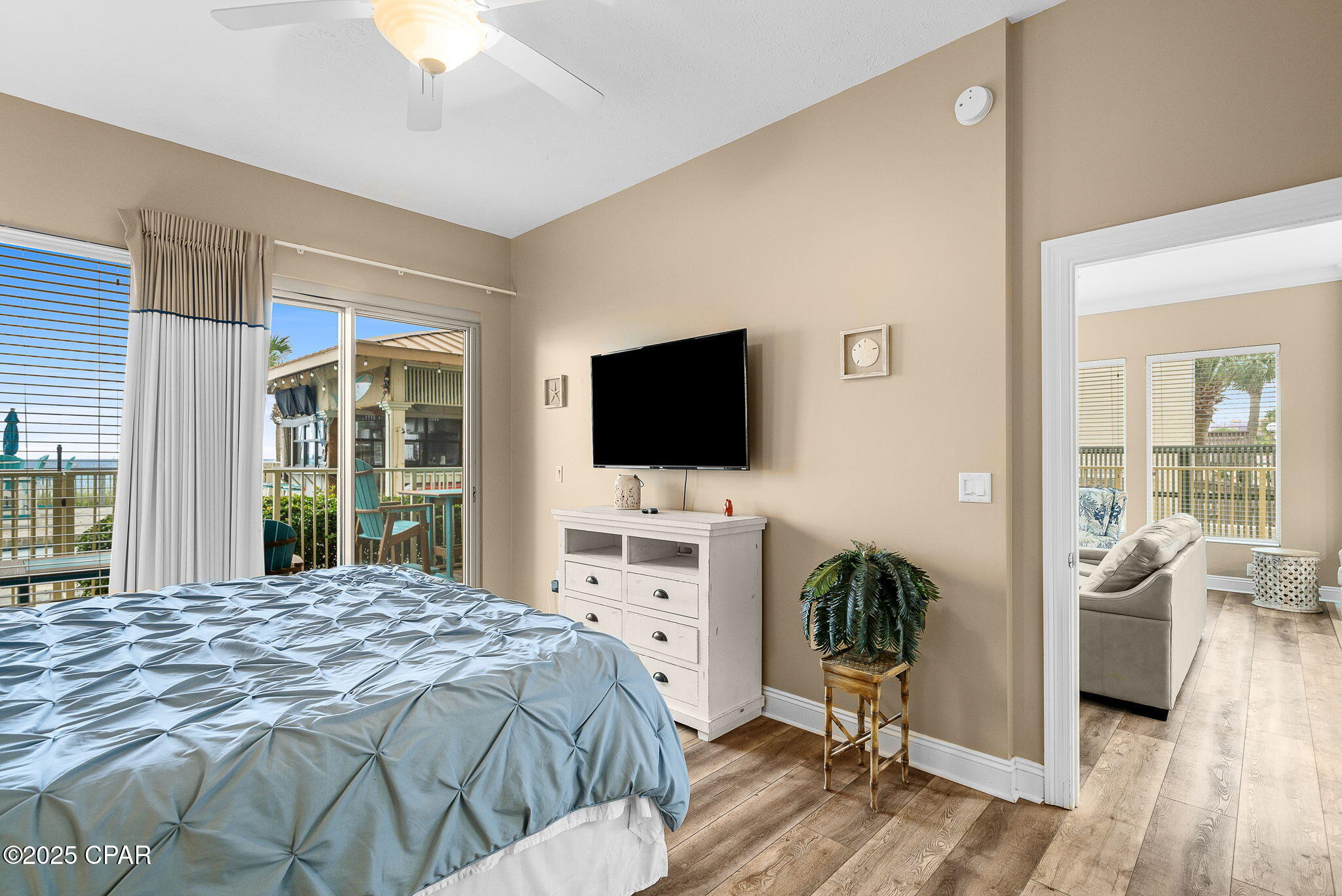 Image 23 For 8715 Surf Drive 107a