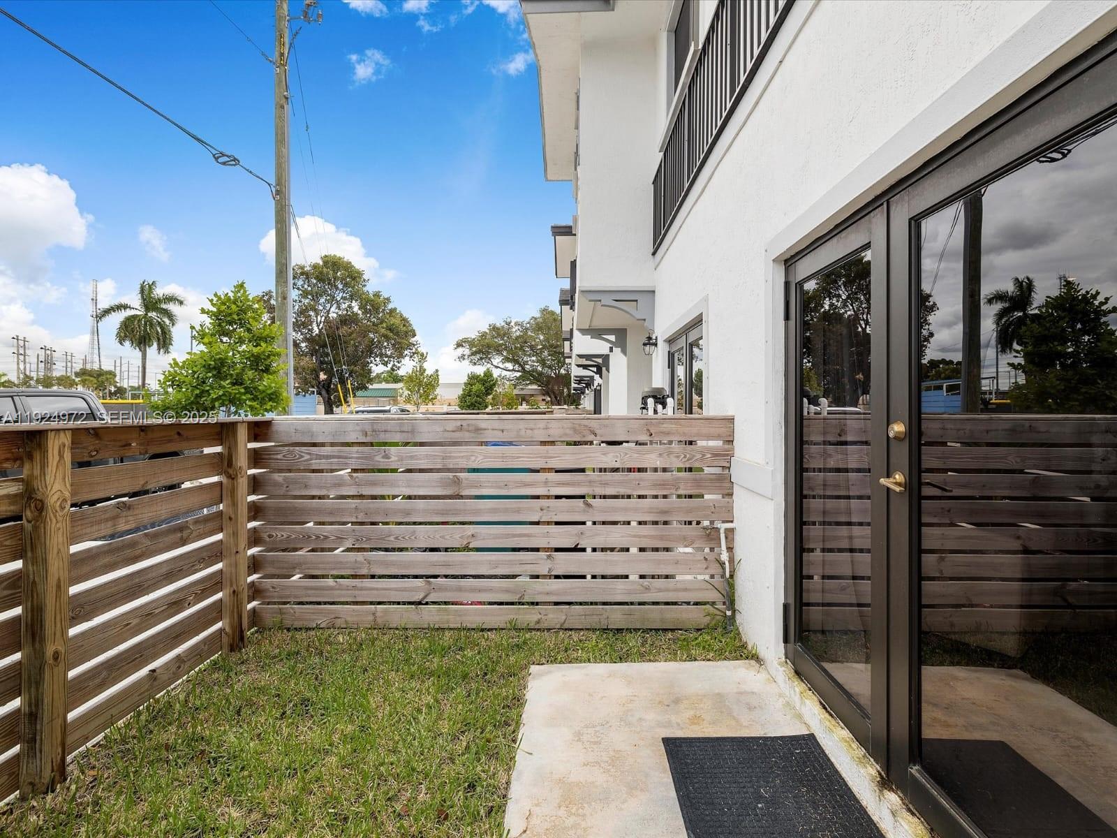 Tropical Breeze Townhouse