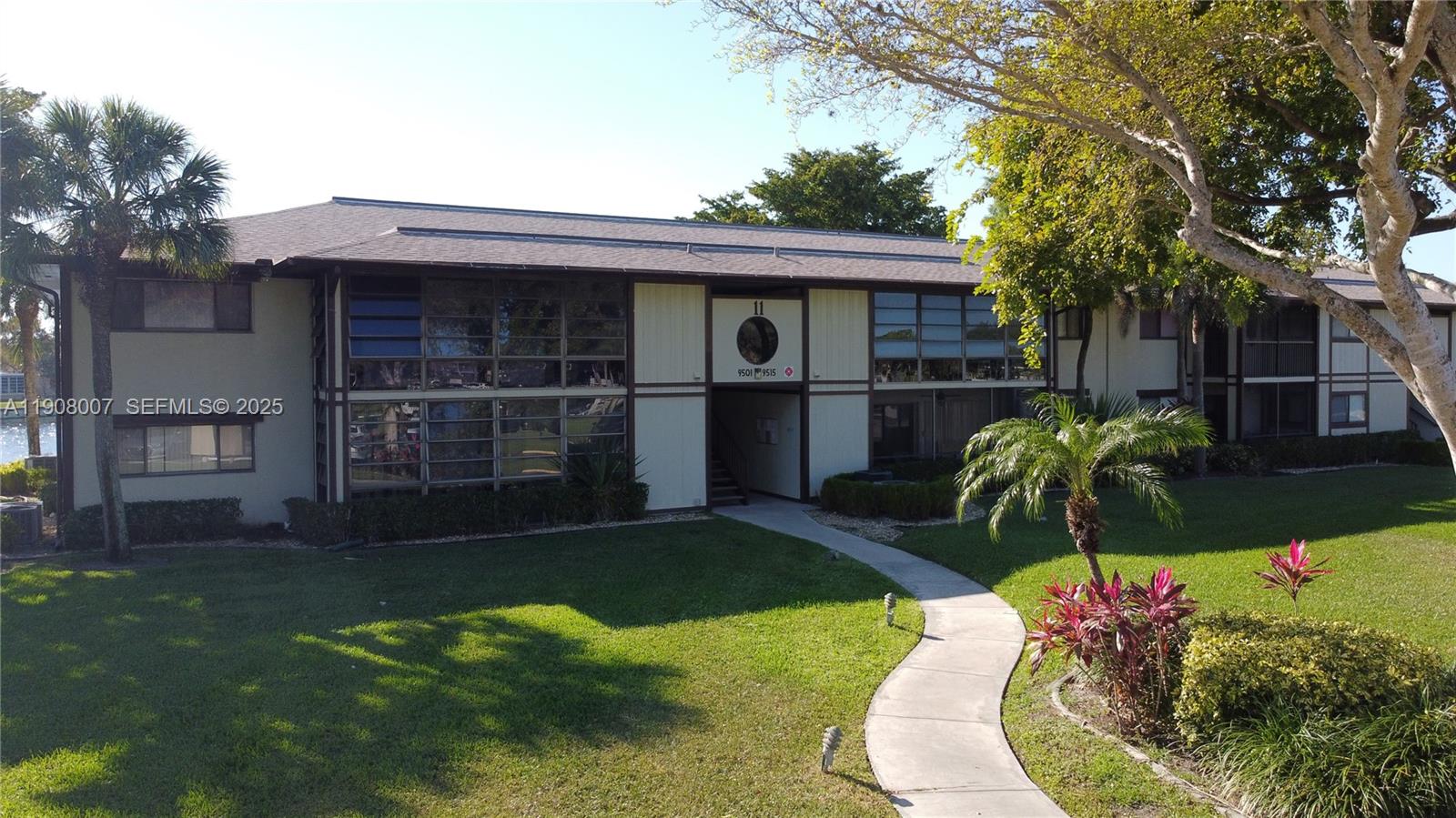 Tamarac Gardens Condomini