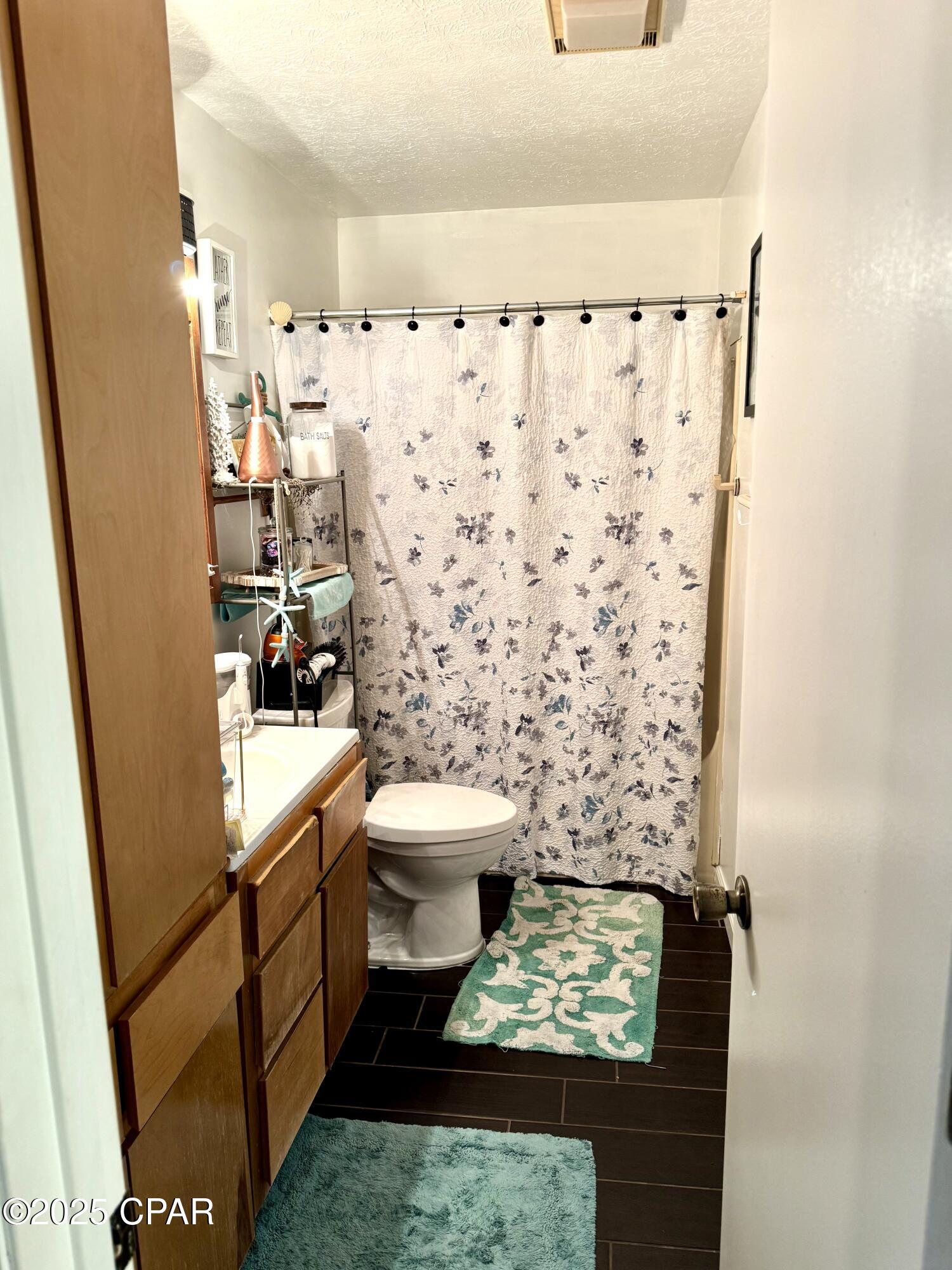 Image 11 For 2222 29th Plaza