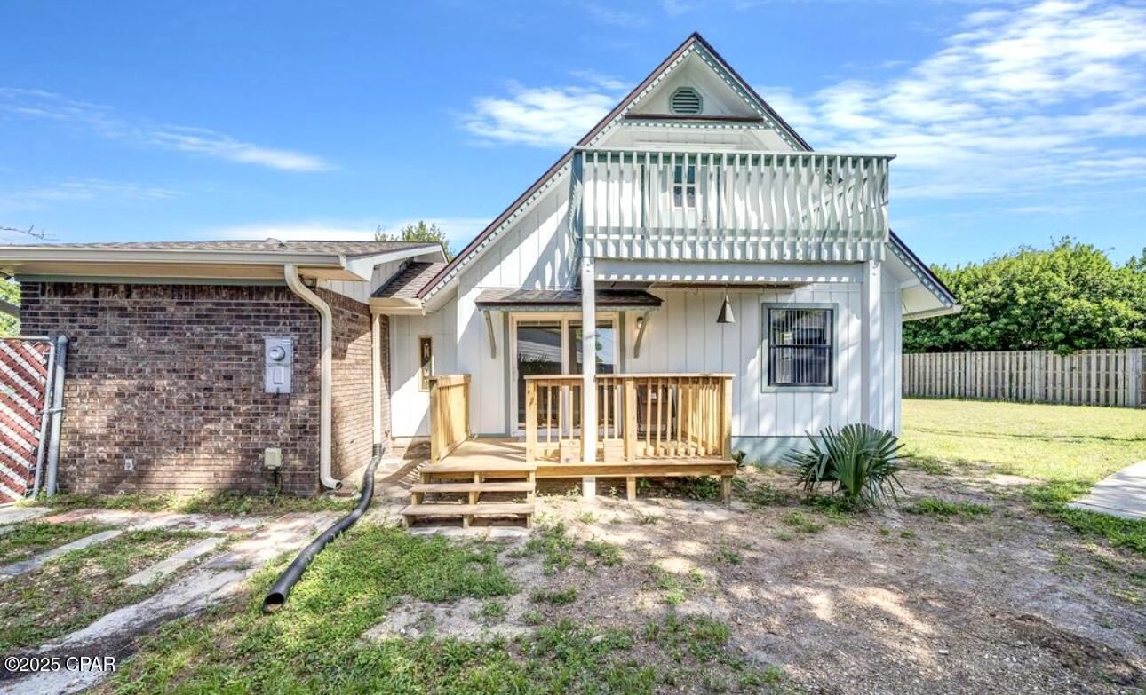 Image 3 For 2222 29th Plaza