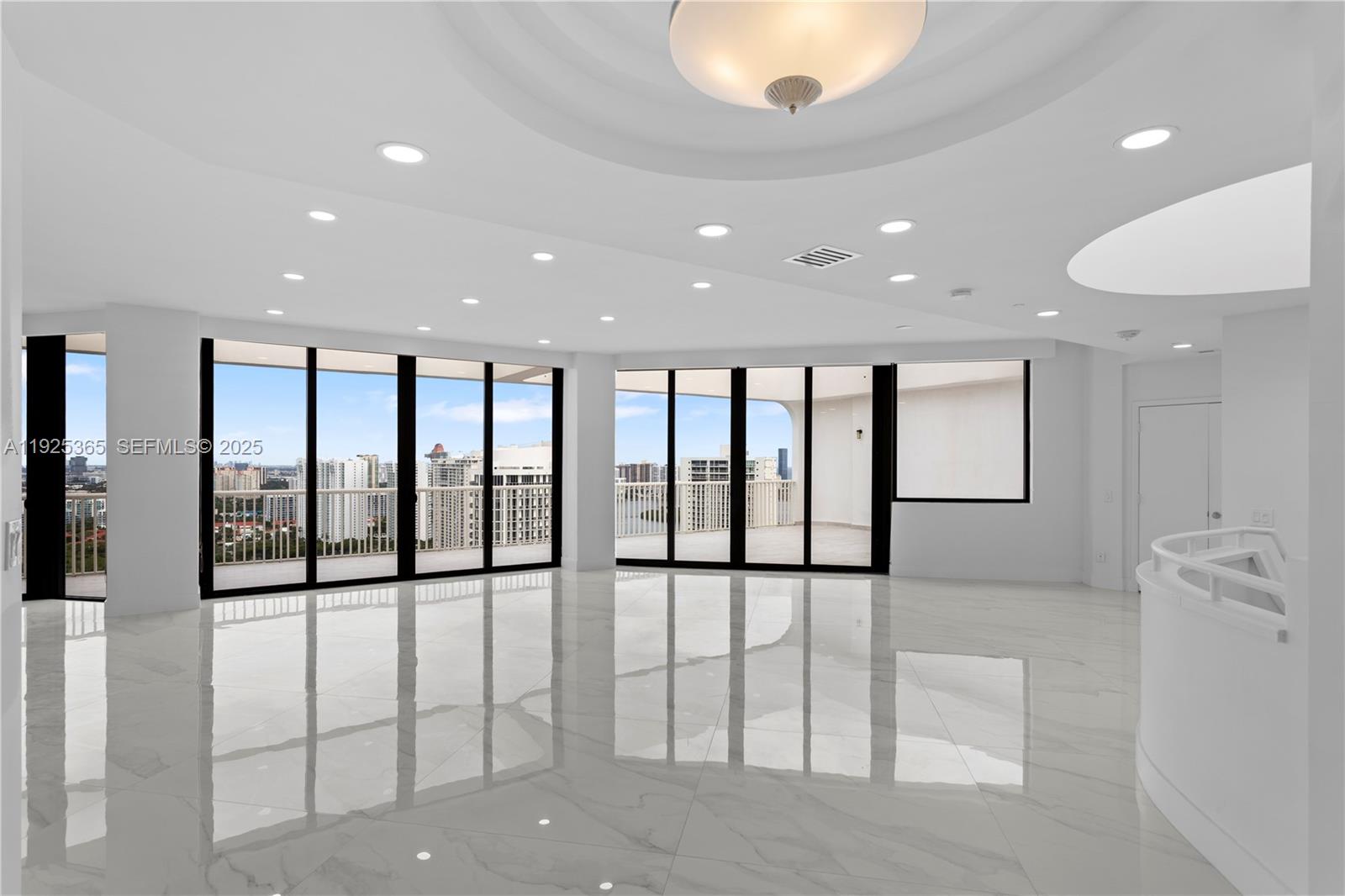 2000 Isl Blvd Williams Is