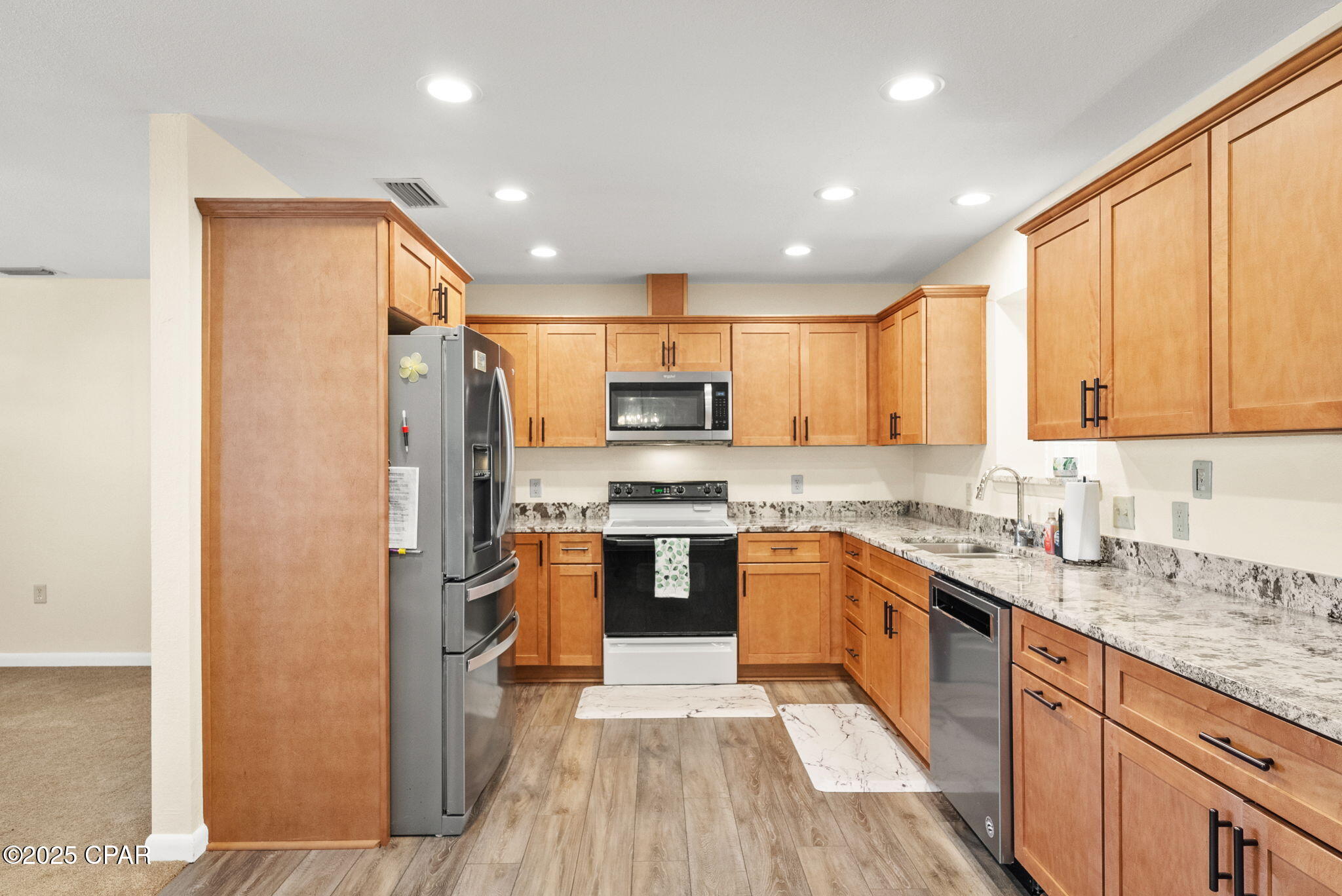 Image 12 For 5544 Lakewood Circle