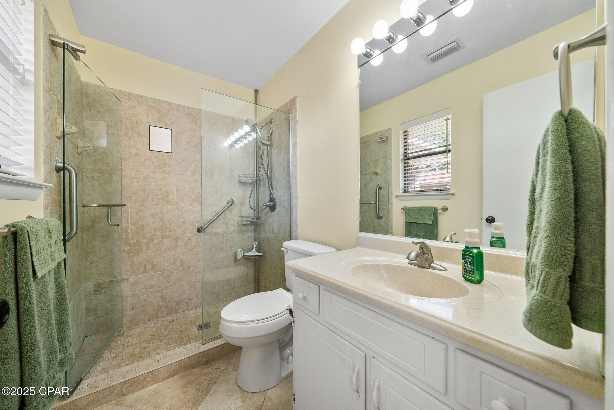 Image 18 For 5544 Lakewood Circle