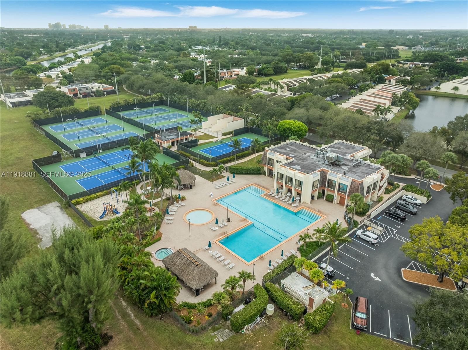 Sunset Kendall Villas