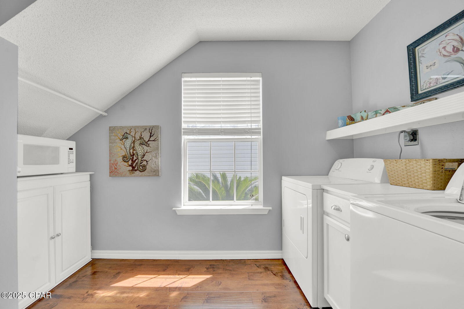 Image 11 For 231 Via Largo  39b