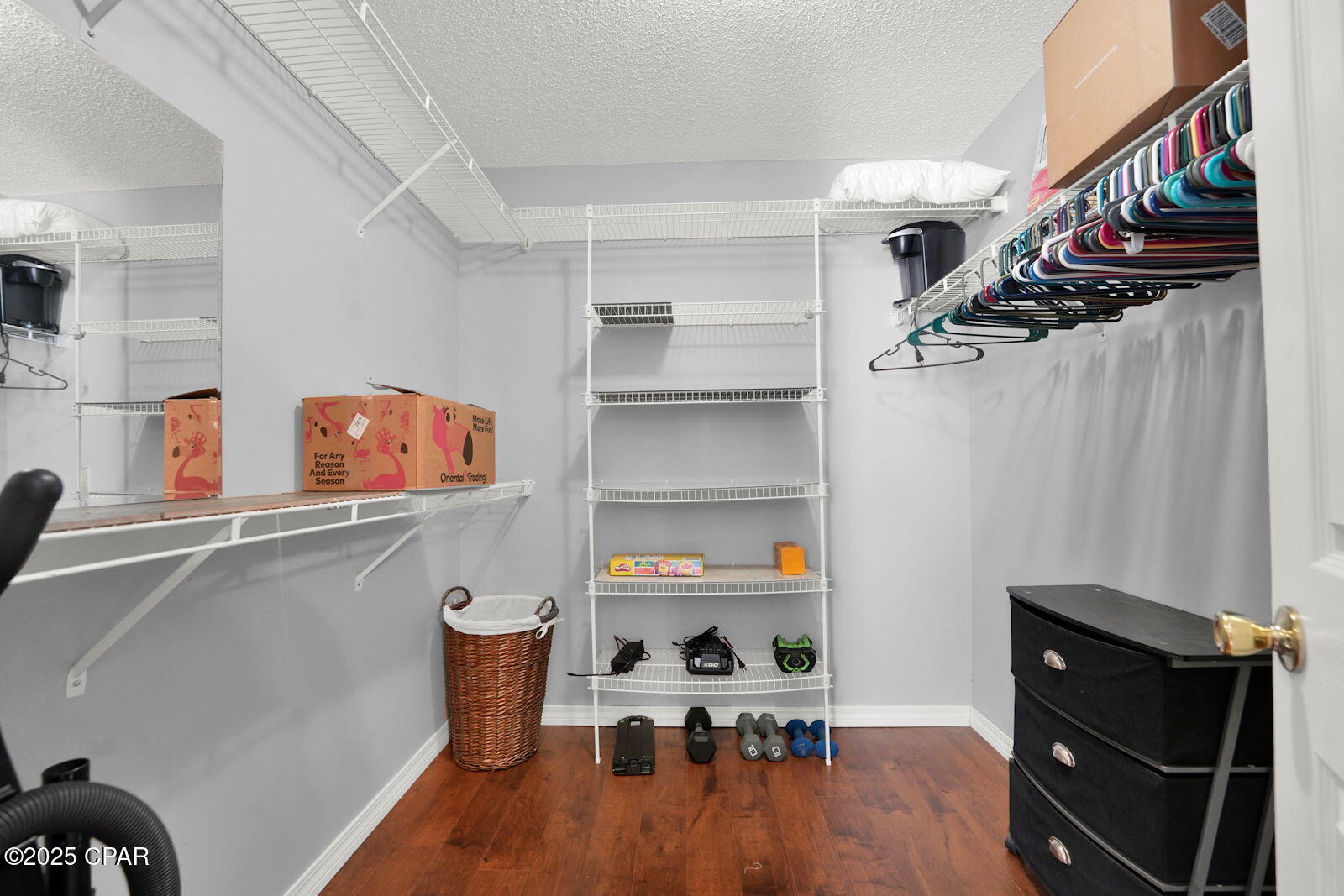 Image 20 For 231 Via Largo  39b