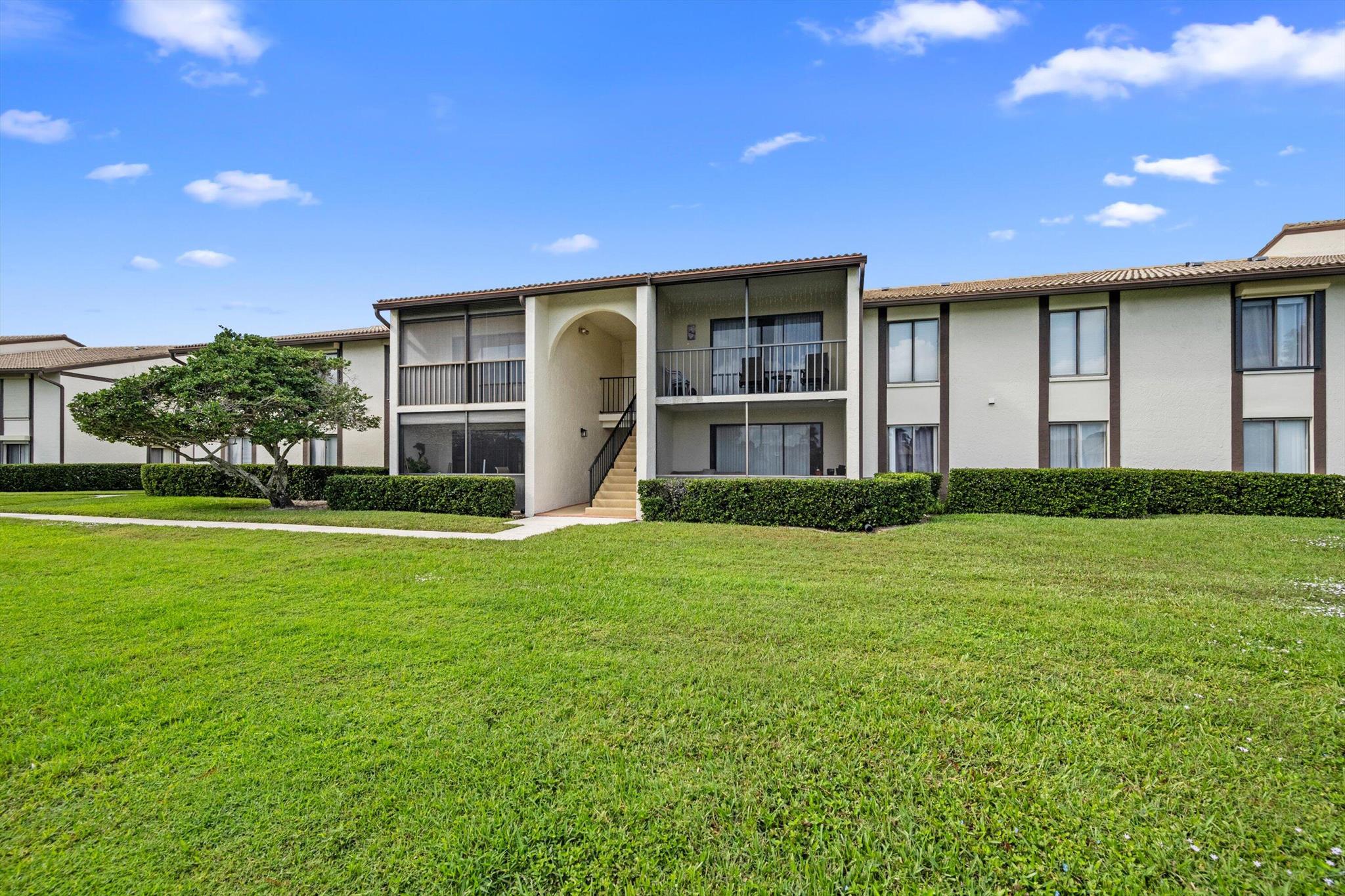 Pine Ridge At Martin Down