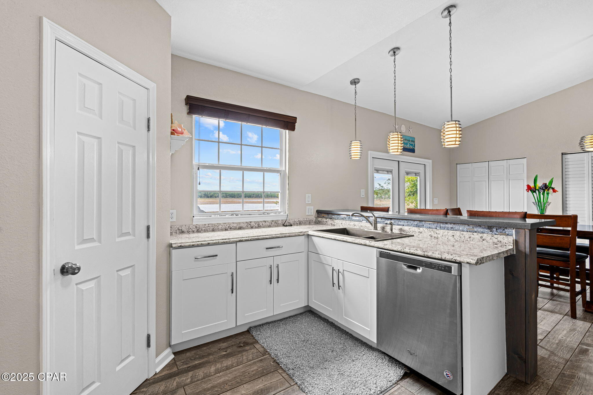 Image 17 For 4958 Lake Ridge Drive