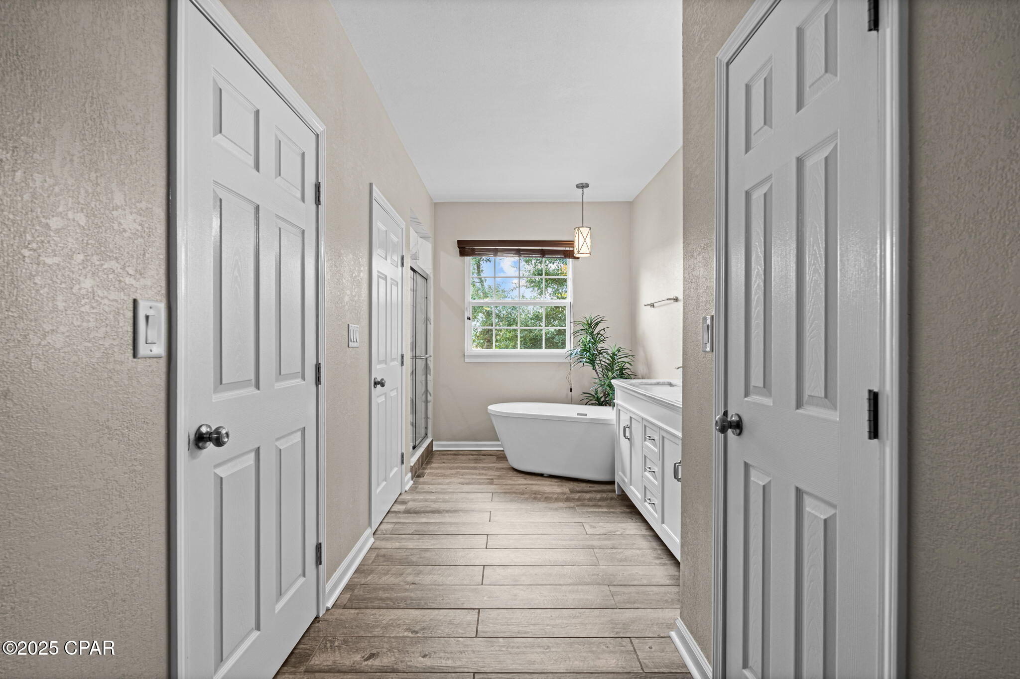 Image 22 For 4958 Lake Ridge Drive