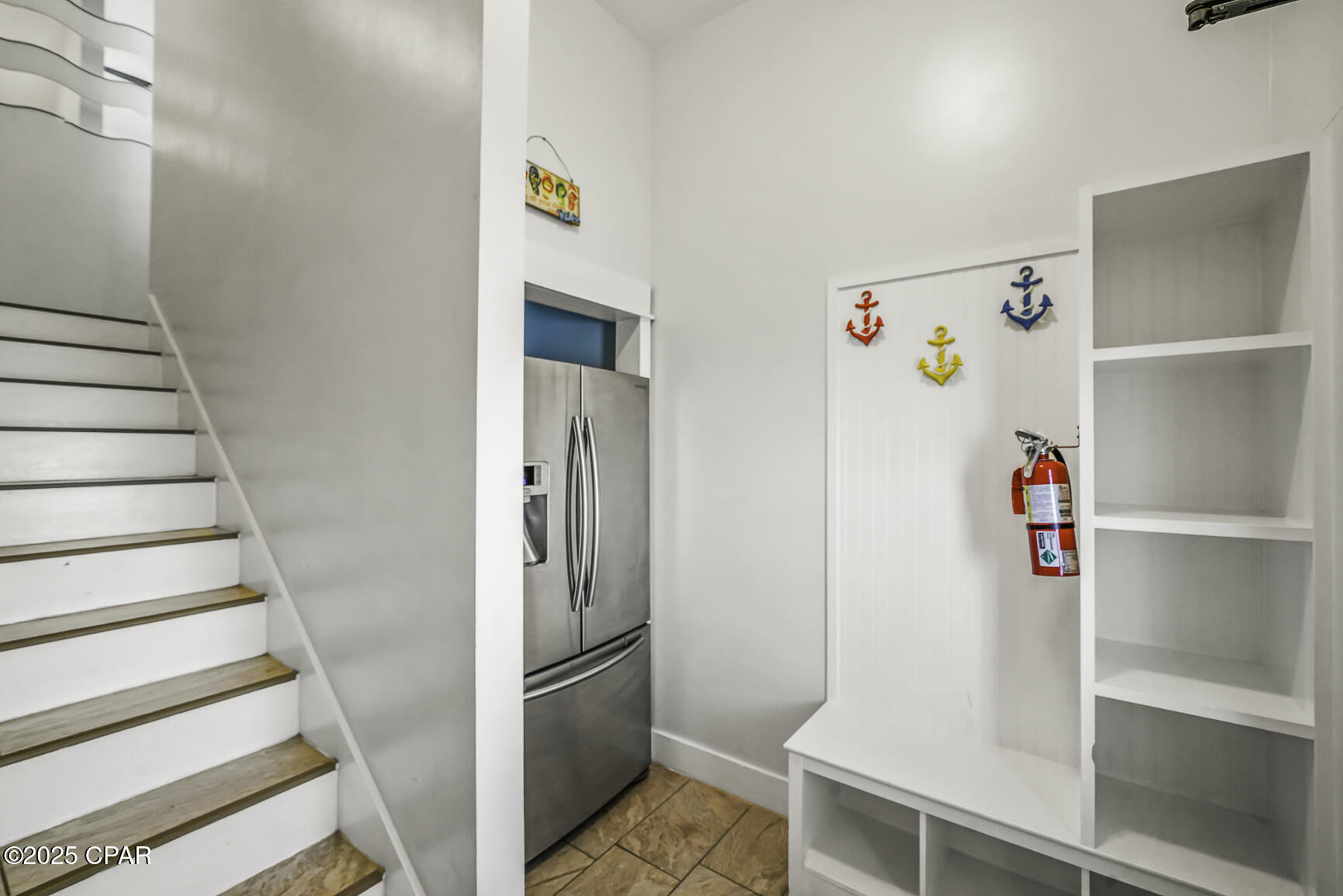 Image 11 For 123 Sapodilla Lane