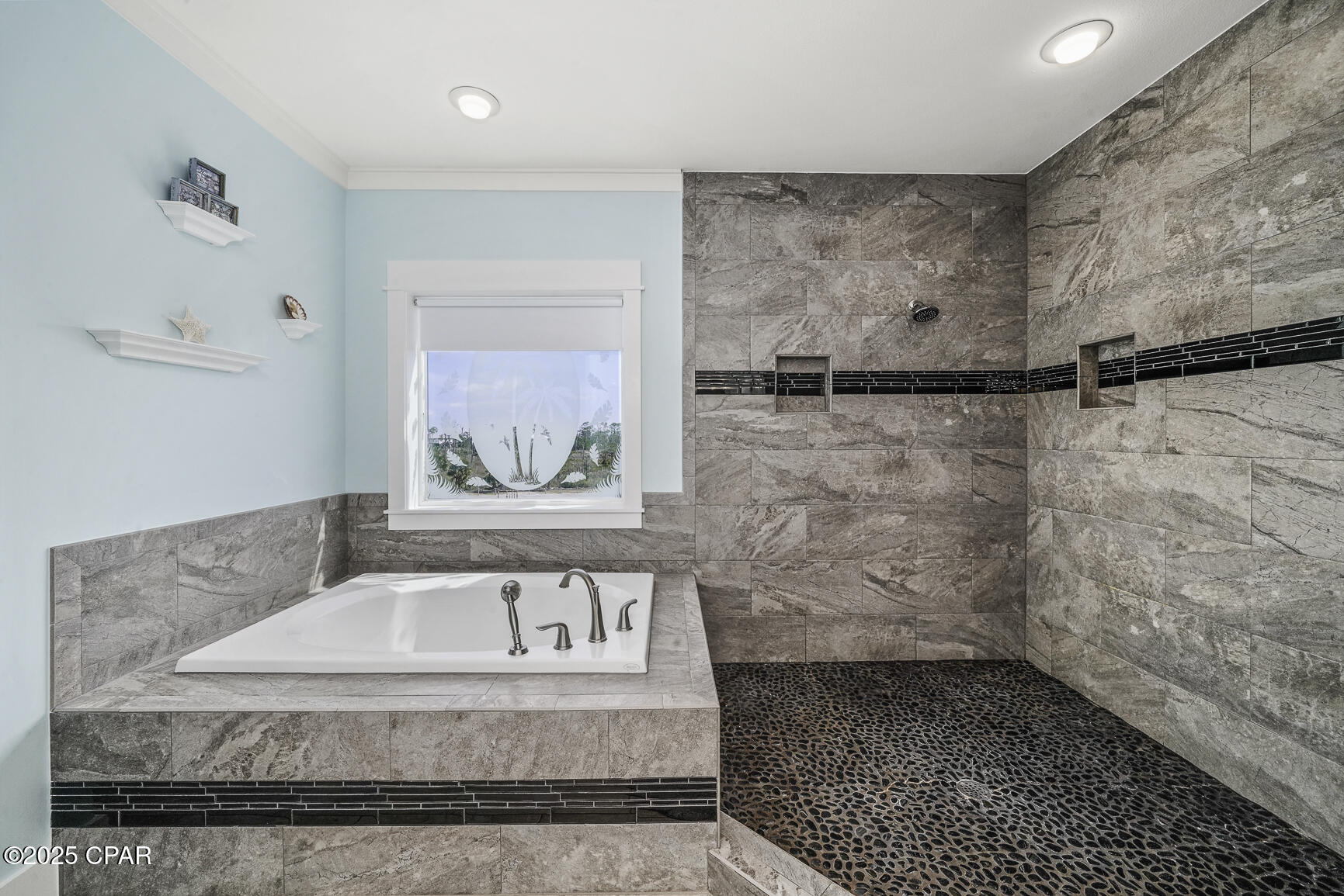 Image 23 For 123 Sapodilla Lane