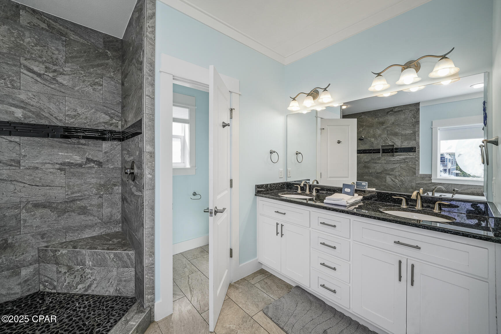 Image 24 For 123 Sapodilla Lane