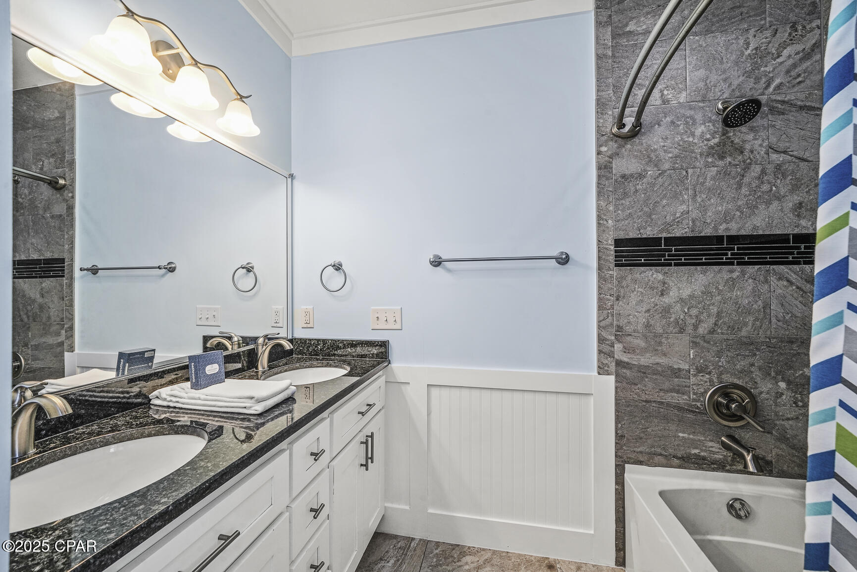 Image 32 For 123 Sapodilla Lane