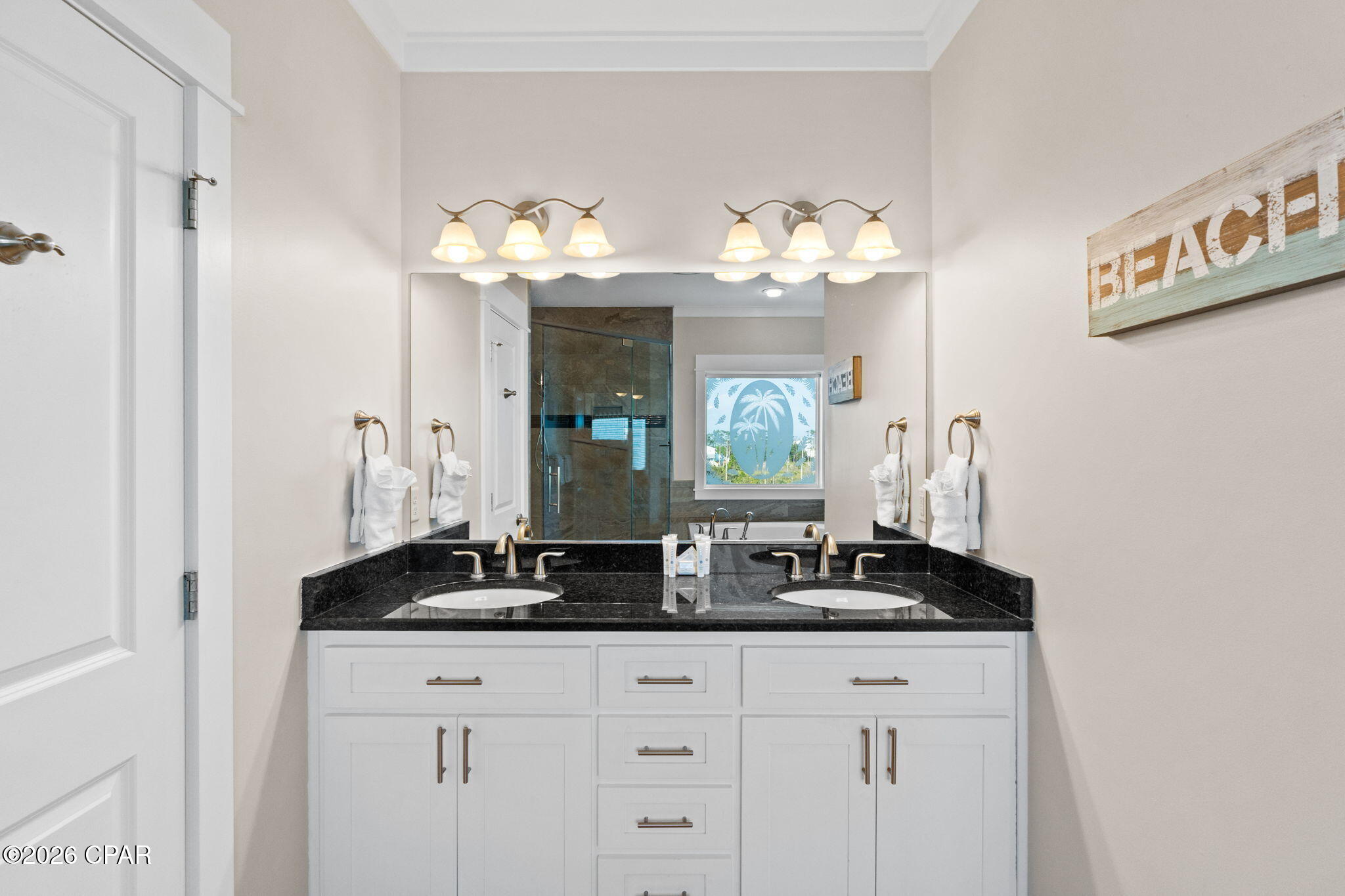 Image 44 For 123 Sapodilla Lane