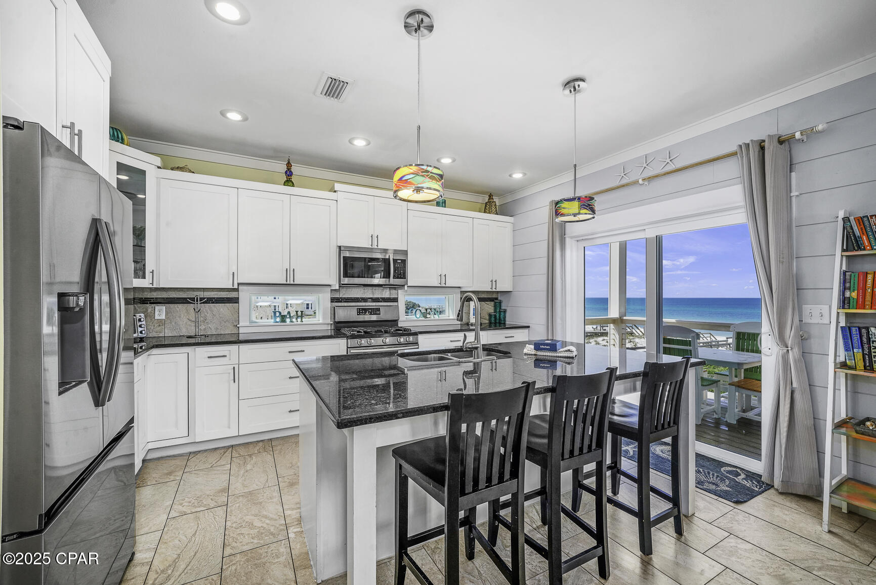 Image 8 For 123 Sapodilla Lane