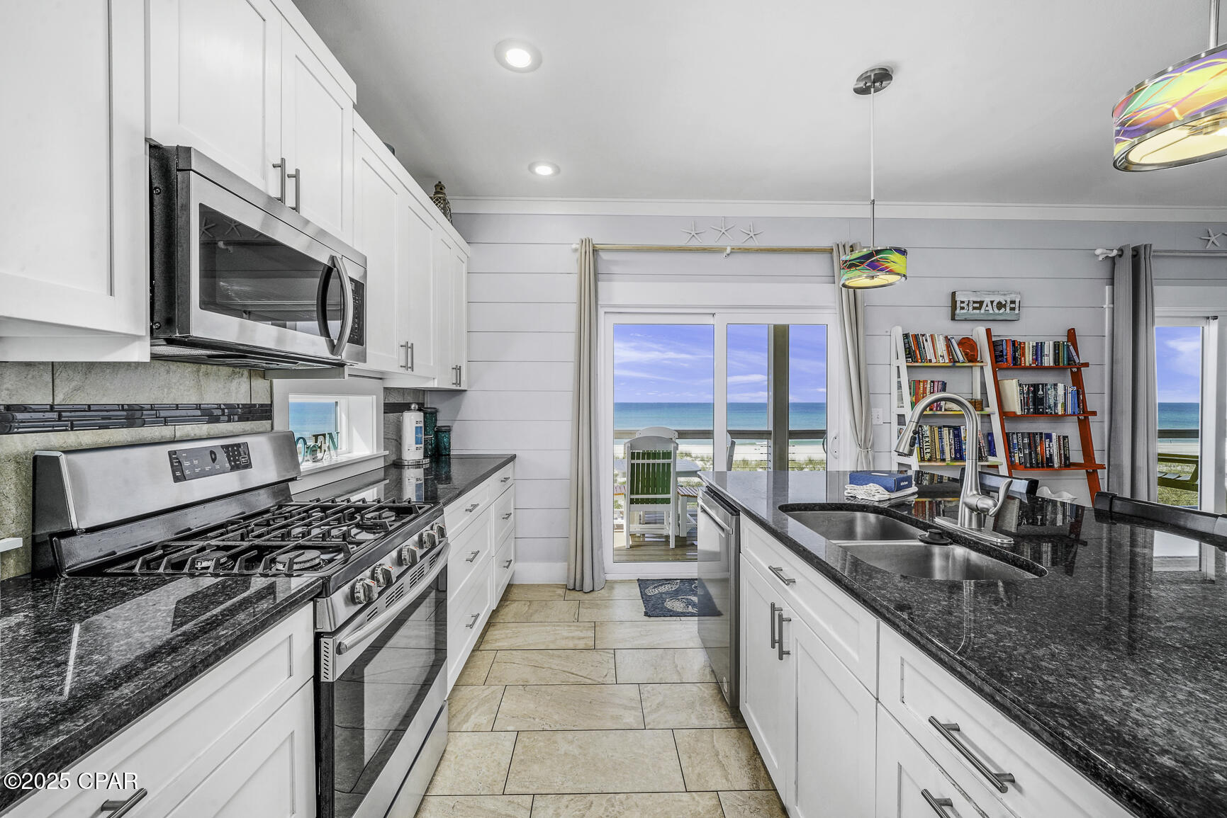 Image 9 For 123 Sapodilla Lane