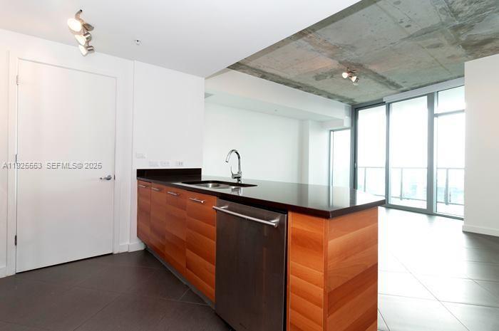 Four Midtown Miami Condo