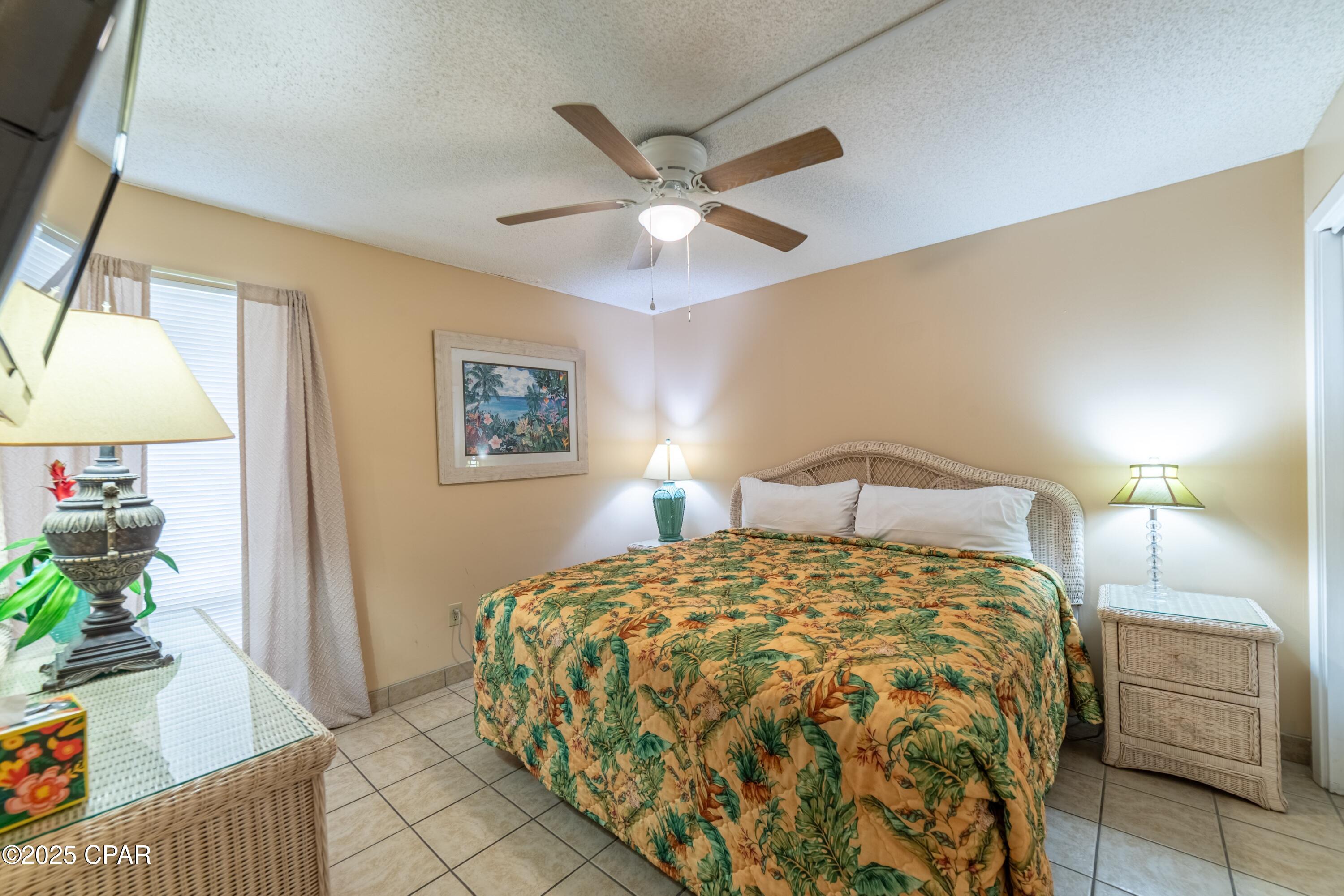 Image 25 For 11619 Front Beach Road 811