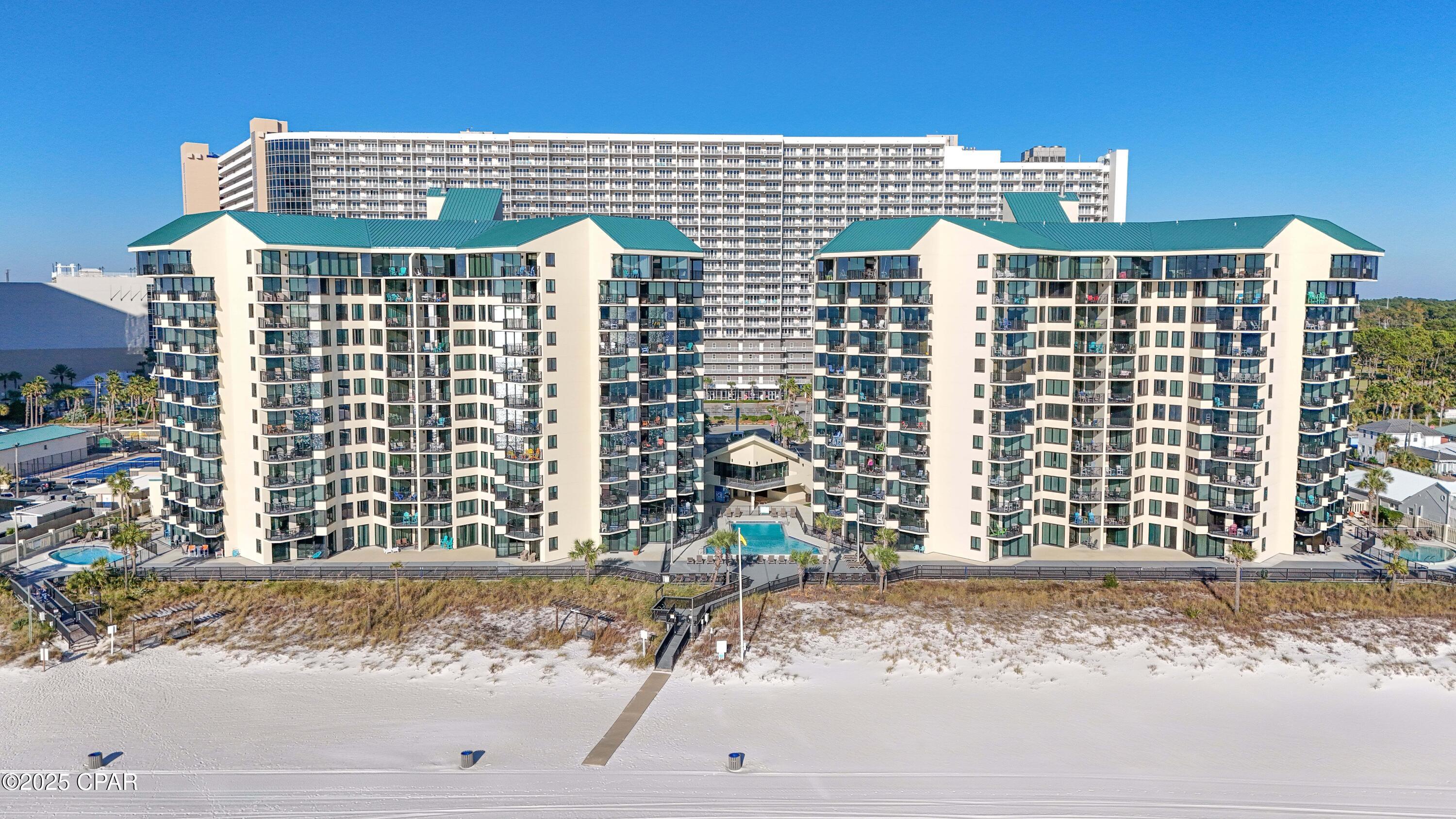 Listing photo id 18 for 9850 Thomas Drive 1008w