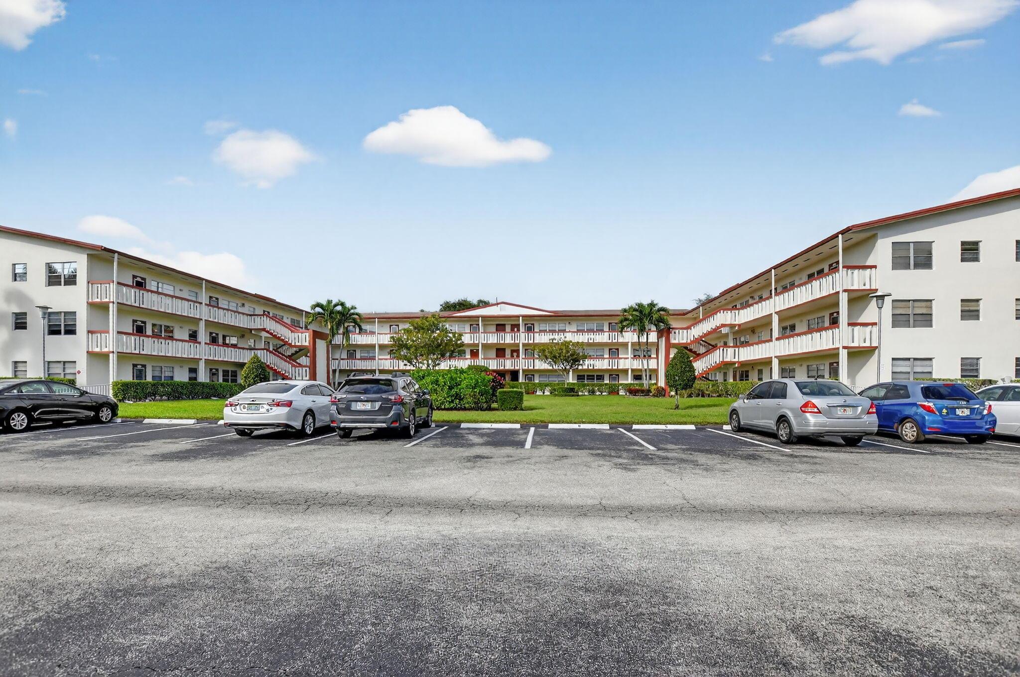 Homes for sale in Boca Raton, FL | 277 Brighton #G, Boca Raton, FL 33434 | MLS# R11145436