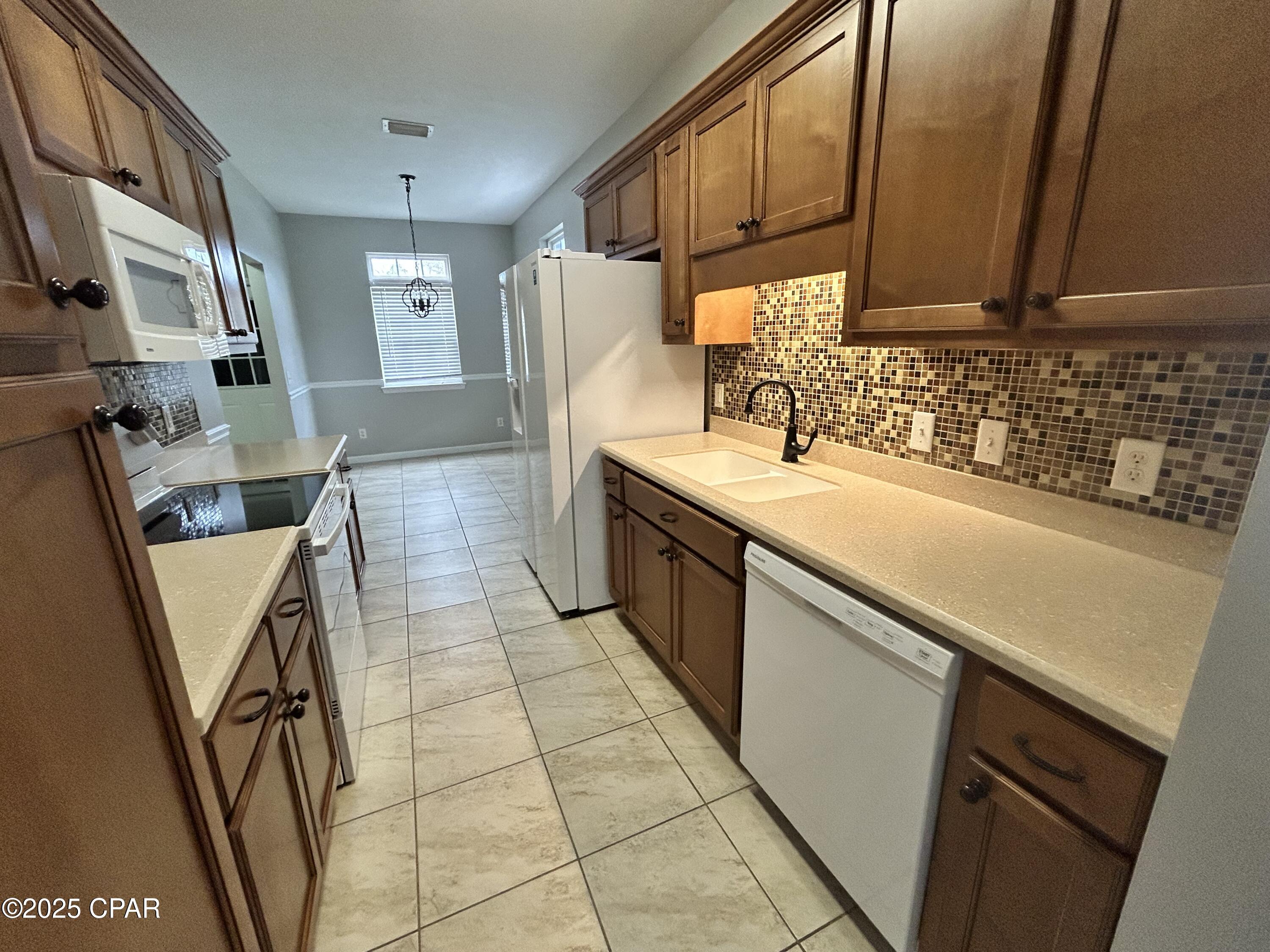 Image 6 For 810 24th Street