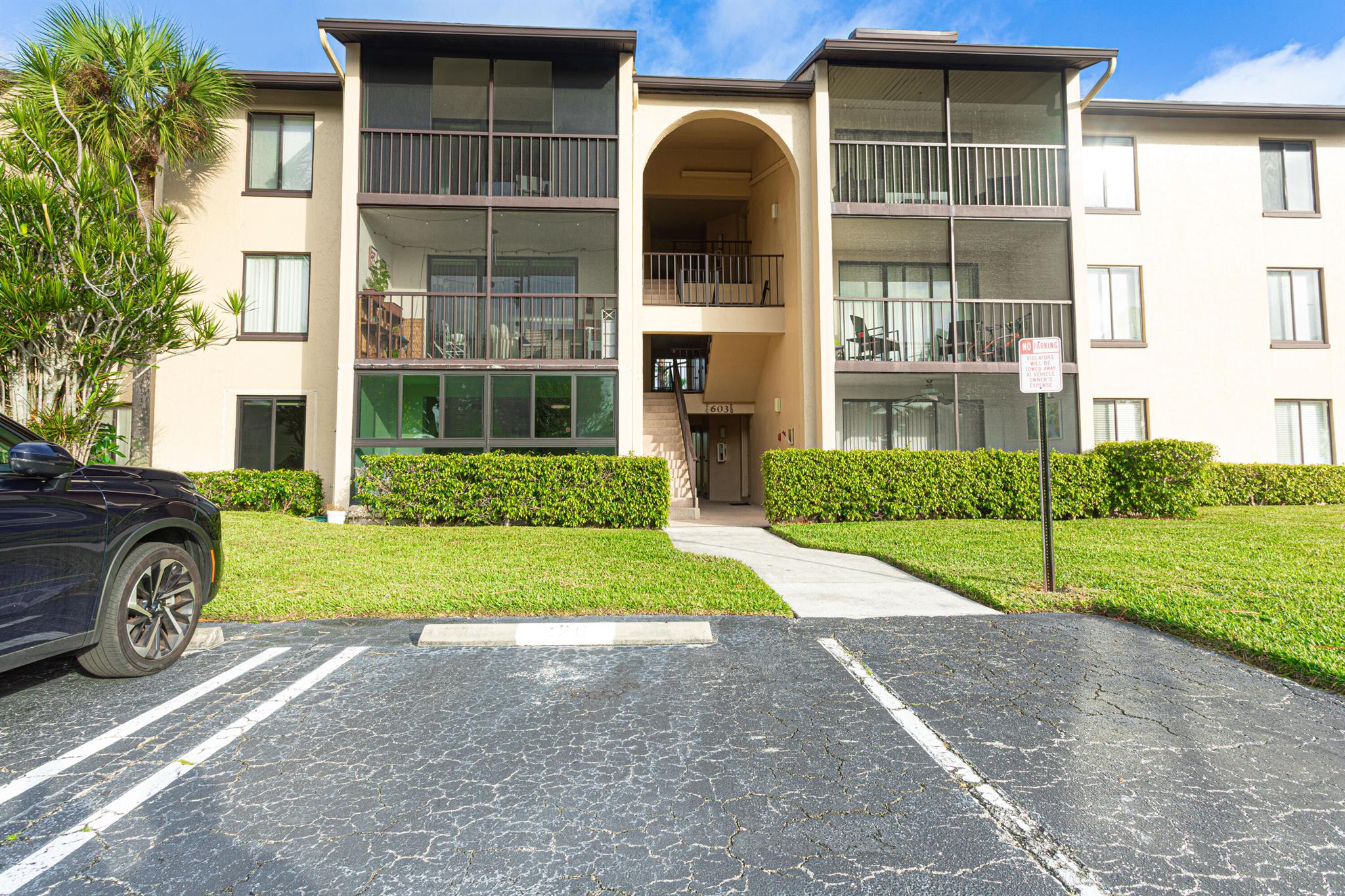 Pine Ridge North II Condo