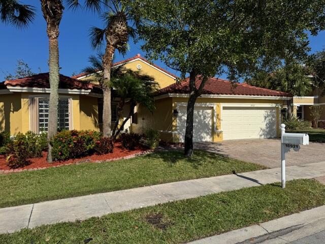 Homes for sale in Pembroke Pines, FL | 18921 Sw 15Th Street, Pembroke Pines, FL 33029 | MLS# R11145460