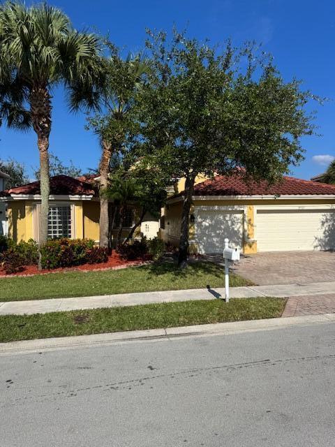Homes for sale in Pembroke Pines, FL | 18921 Sw 15Th Street, Pembroke Pines, FL 33029 | MLS# R11145460