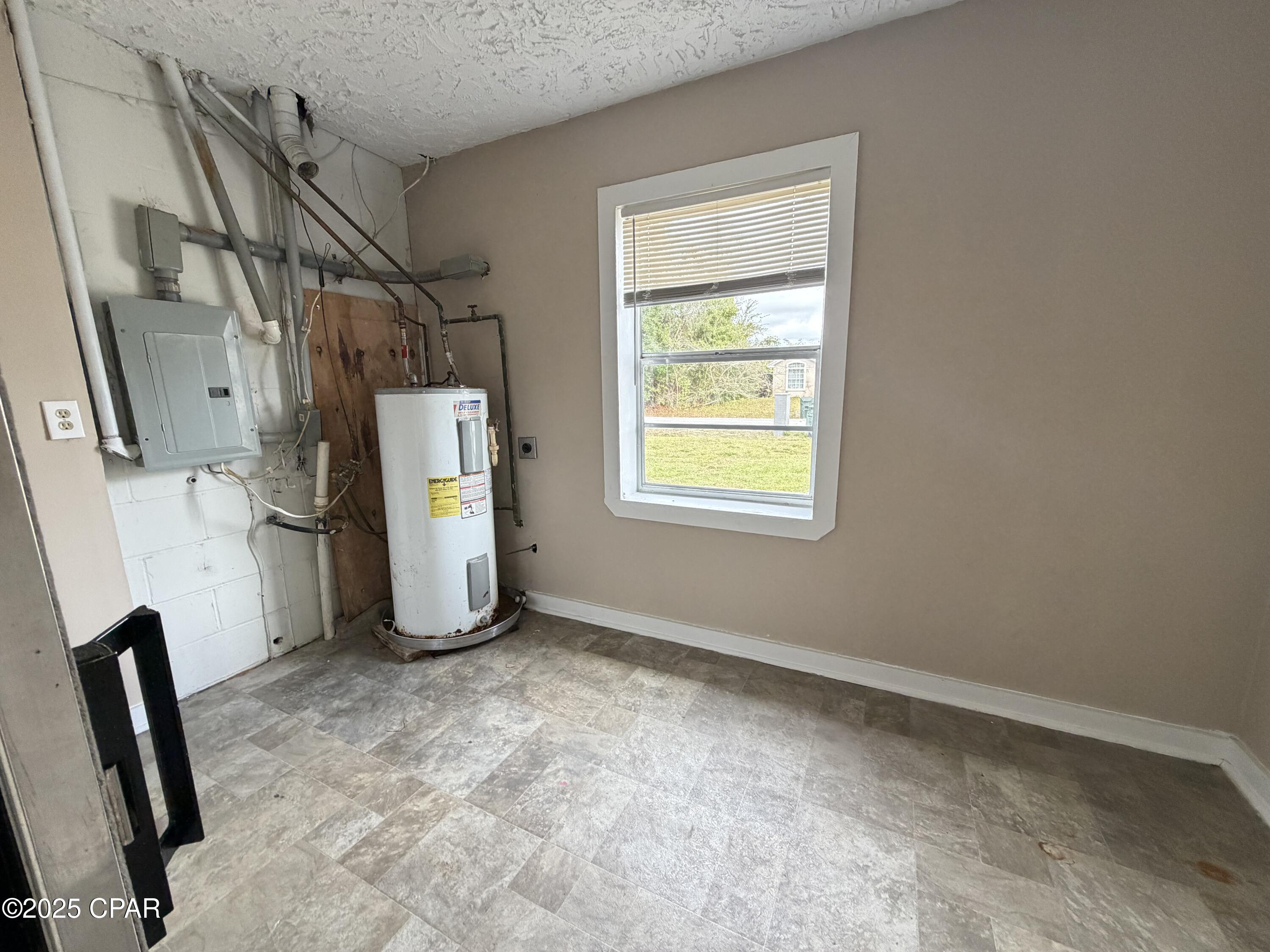 Image 11 For 1514 Delaware Avenue