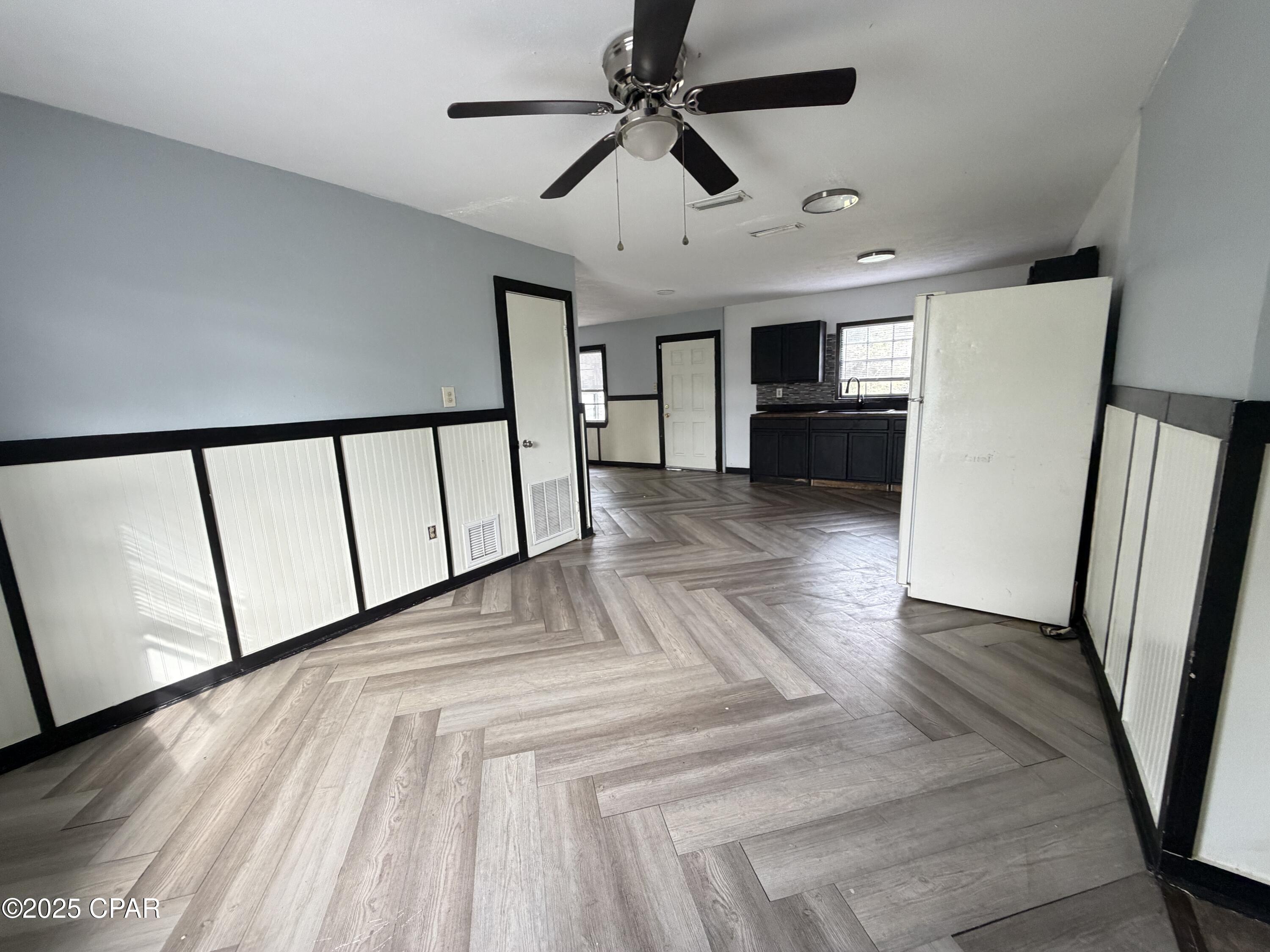 Image 14 For 1514 Delaware Avenue