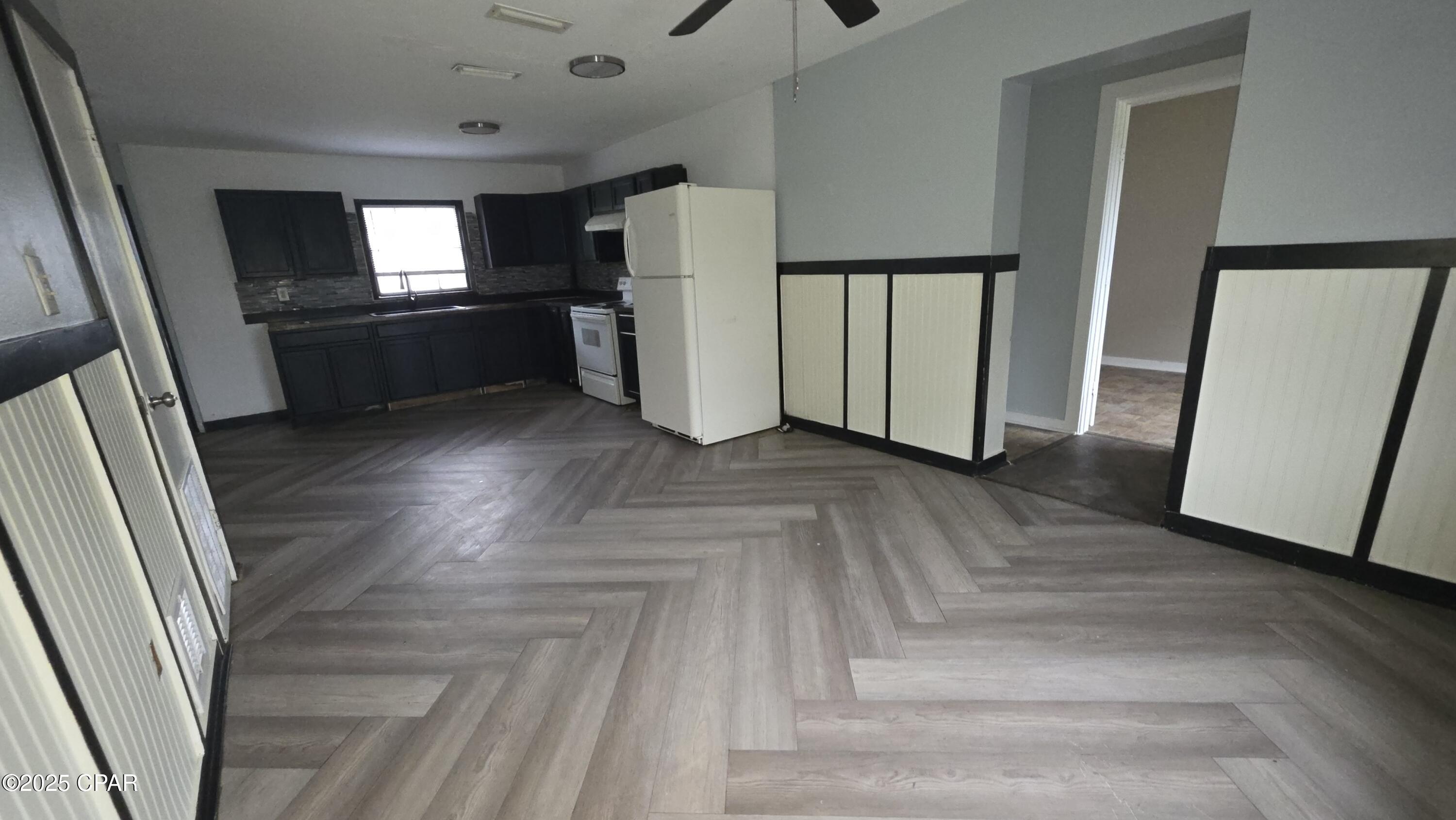 Image 16 For 1514 Delaware Avenue