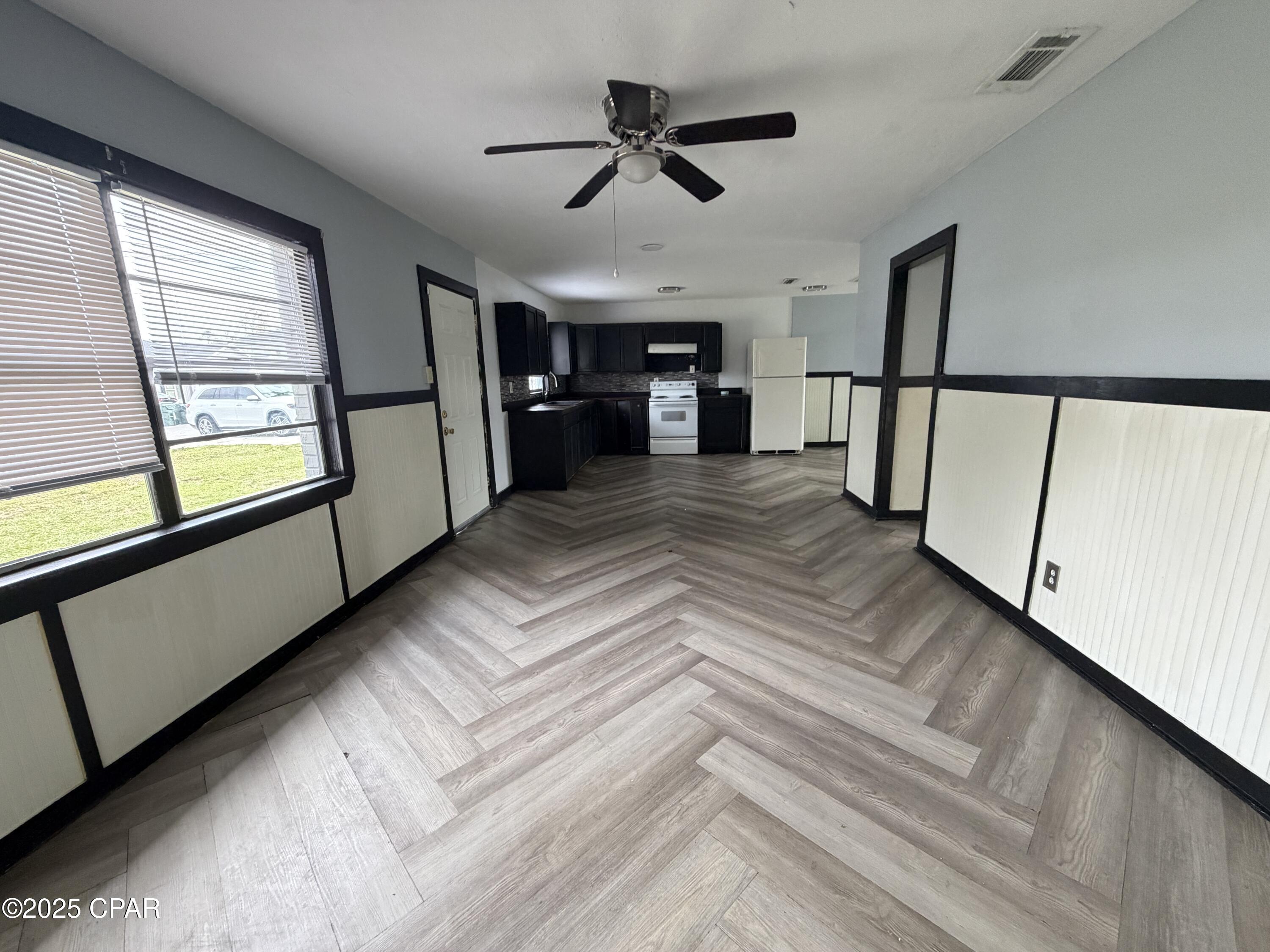 Image 19 For 1514 Delaware Avenue