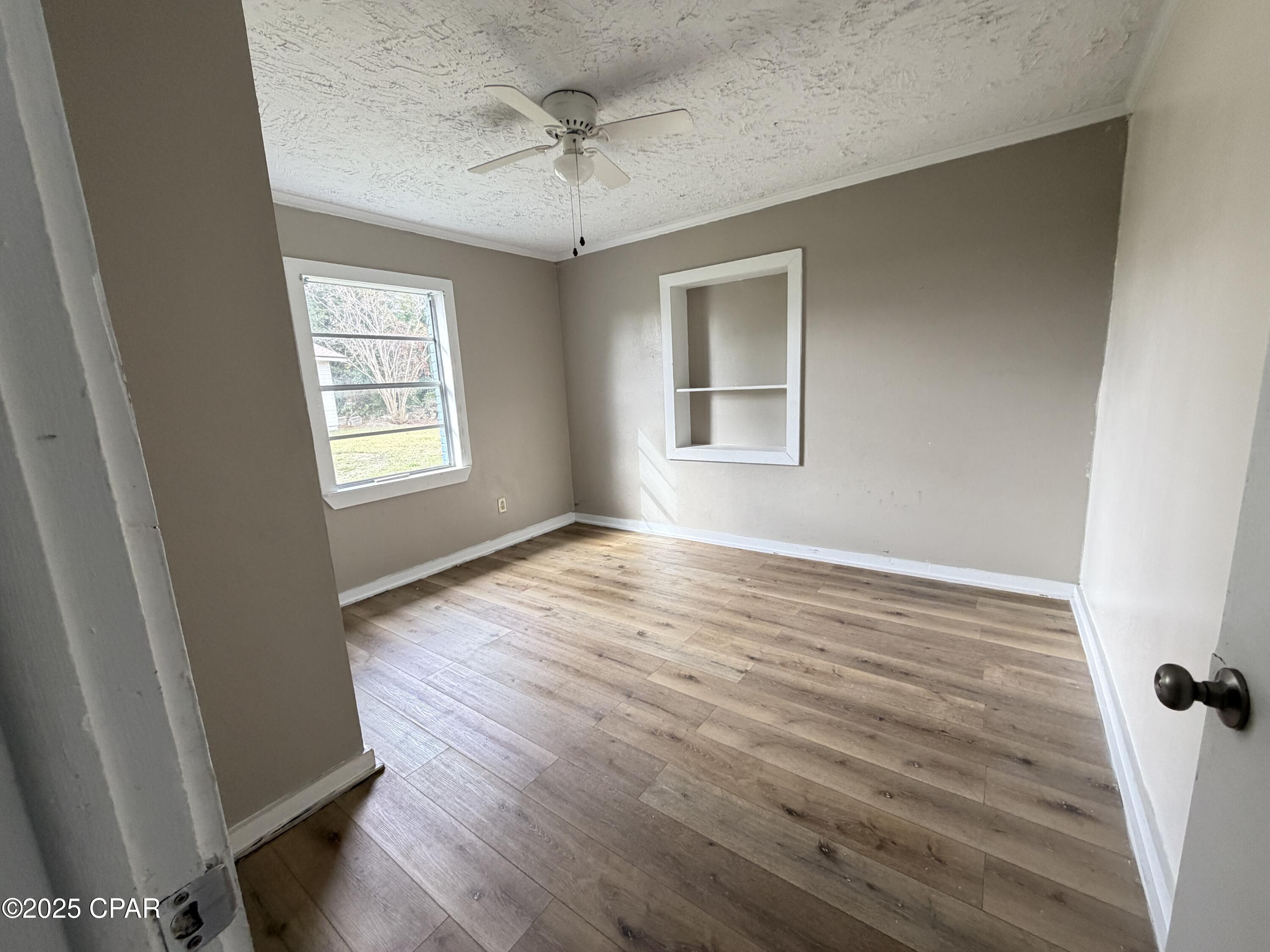 Image 20 For 1514 Delaware Avenue