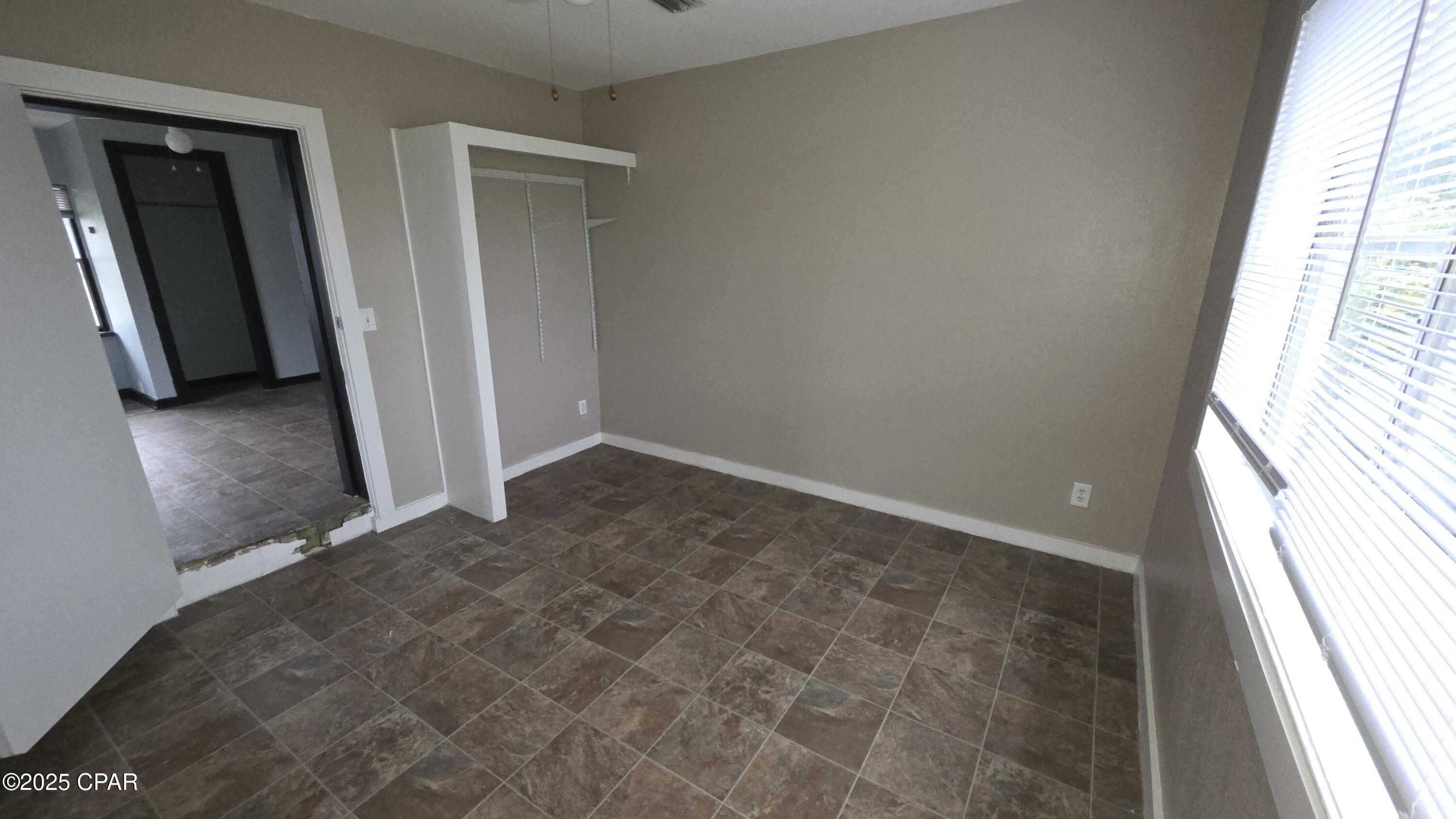 Image 37 For 1514 Delaware Avenue