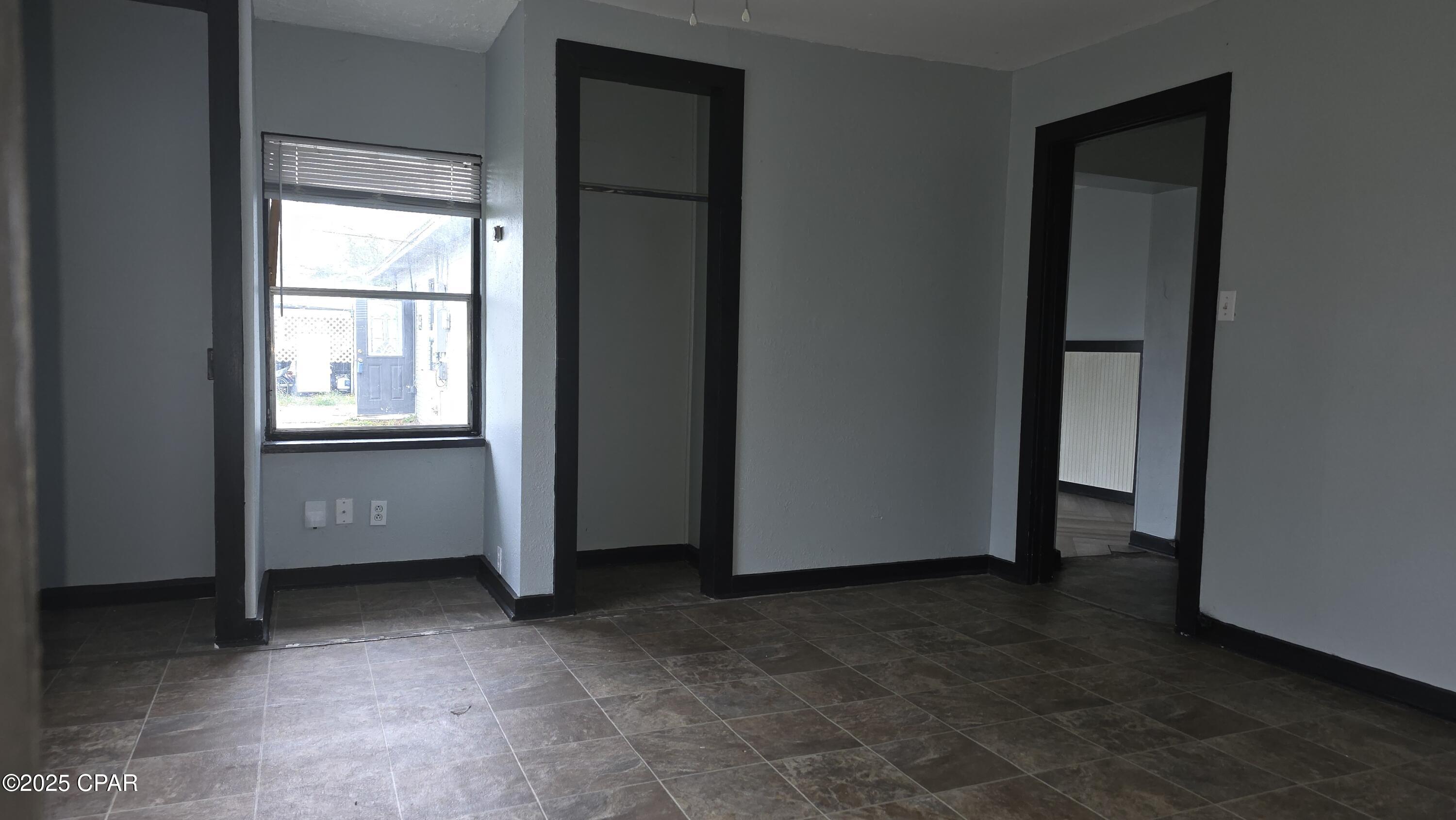 Image 38 For 1514 Delaware Avenue