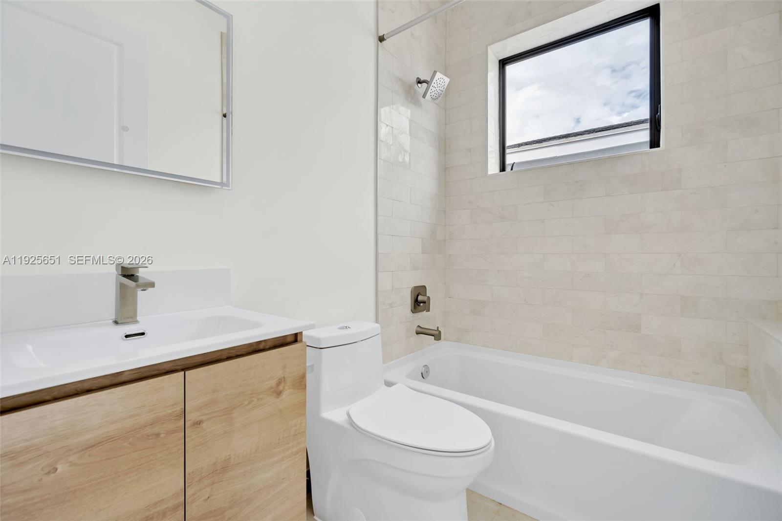 Homes for sale in Fort Lauderdale, FL | 1515 Sw 40th Ter, Fort Lauderdale, FL 33317 | MLS# A11925651