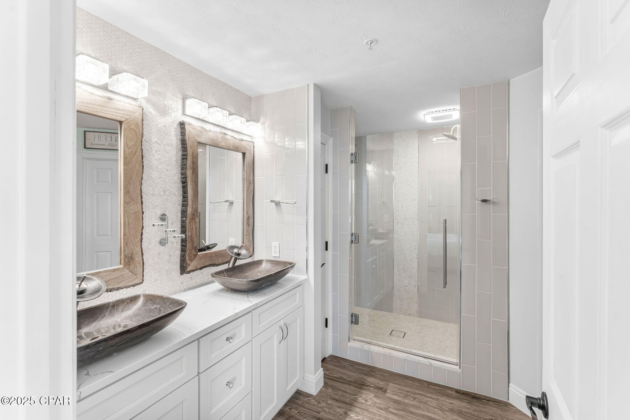 Image 24 For 5004 Thomas Drive 401