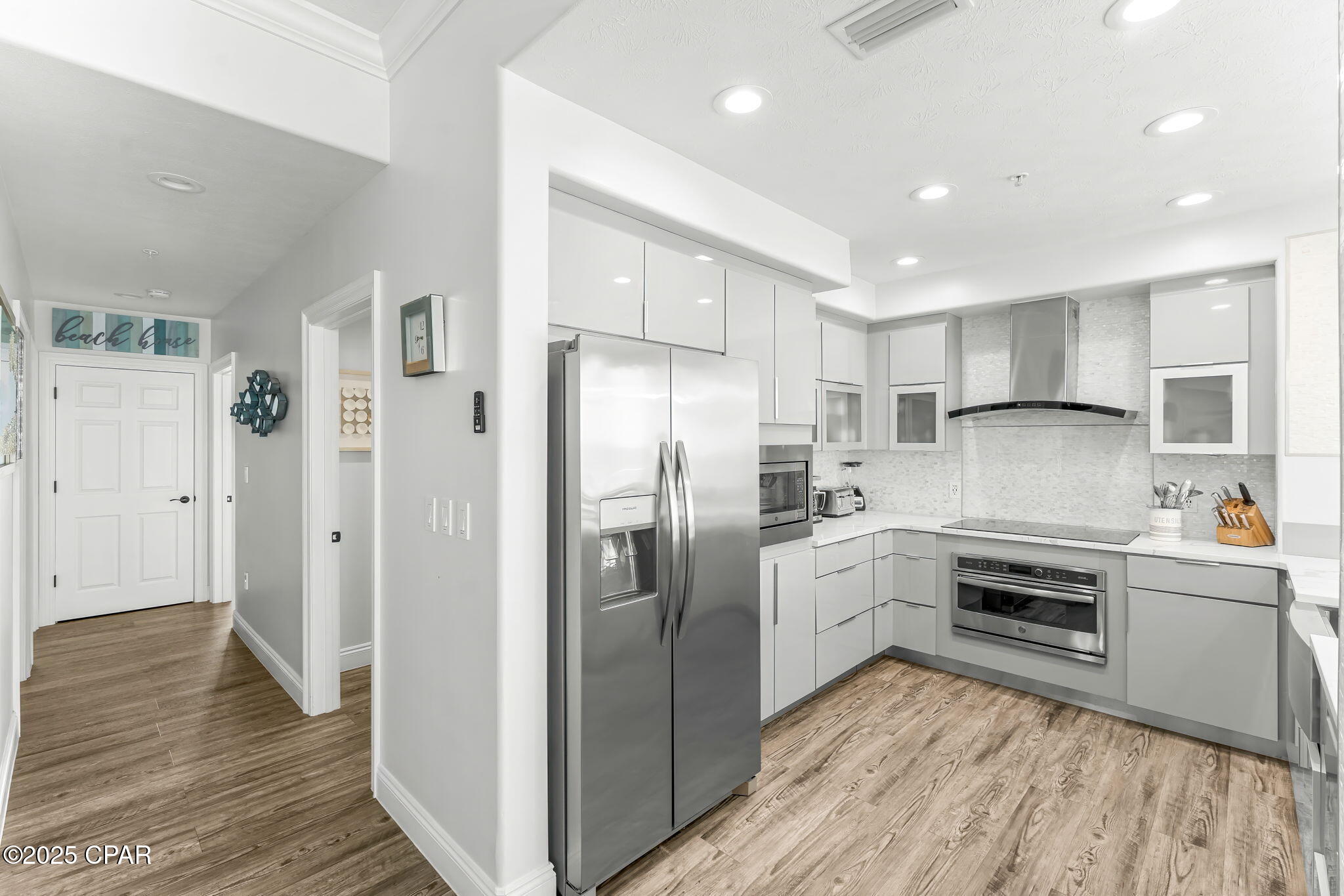 Image 5 For 5004 Thomas Drive 401