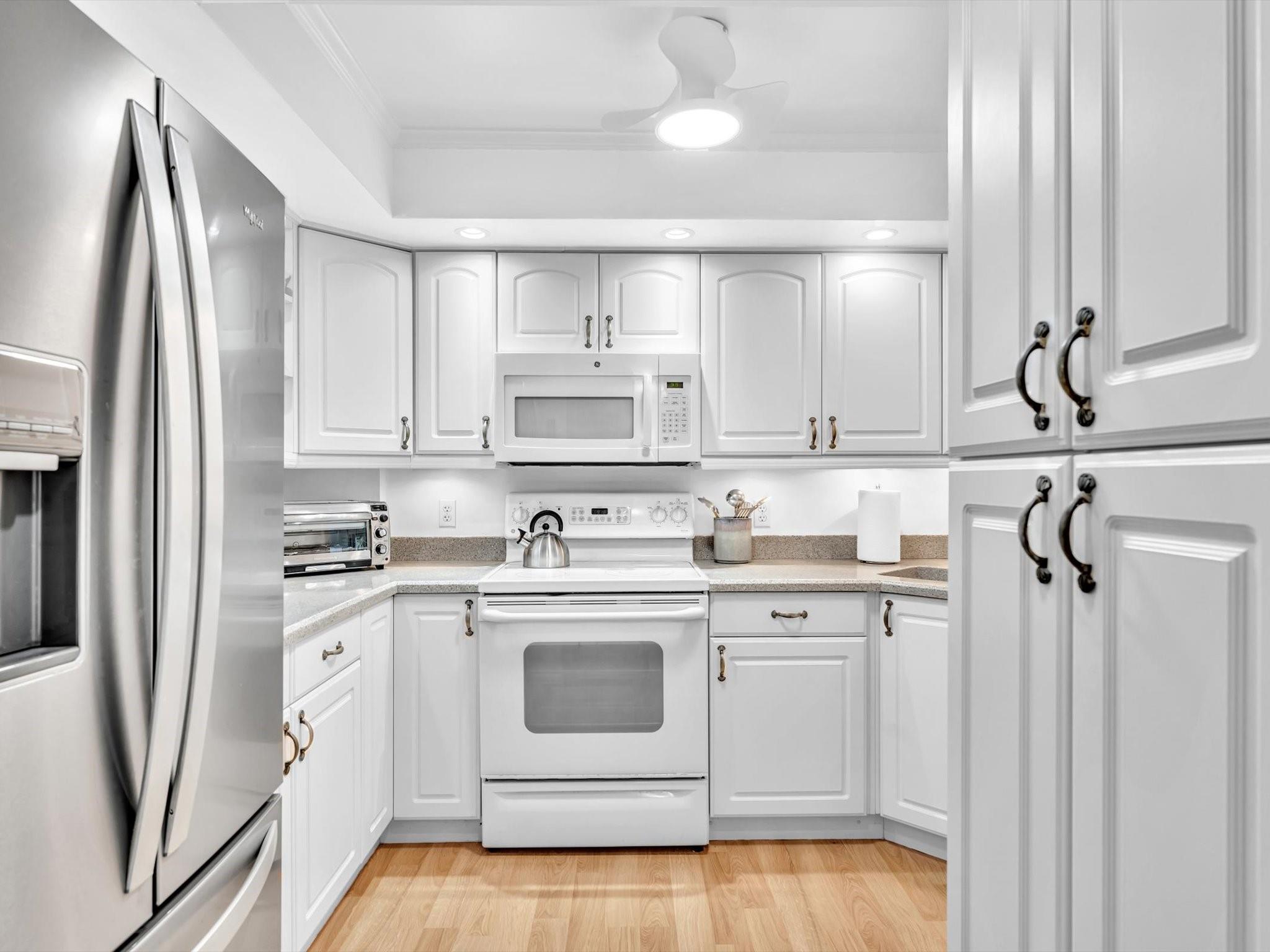 Homes for sale in Oakland Park, FL | 109 Royal Park Dr #2F, Oakland Park, FL 33309 | MLS# F10538834