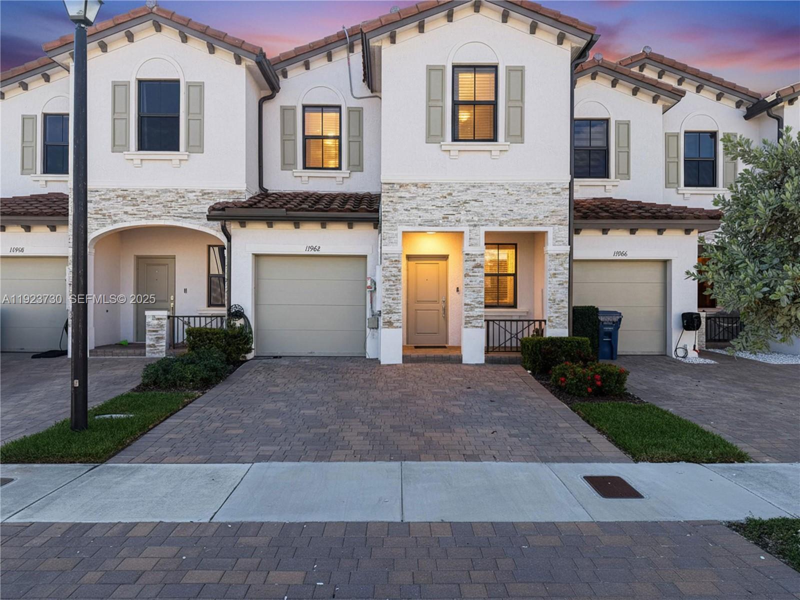 Silver Palm Residential H