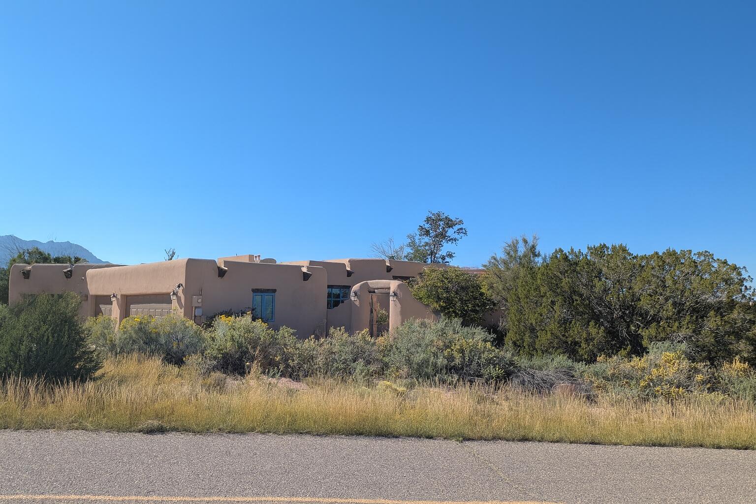 Homes for sale in Placitas, NM | 56 Placitas Trails Rd, Placitas, NM 87043 | MLS# 1095317