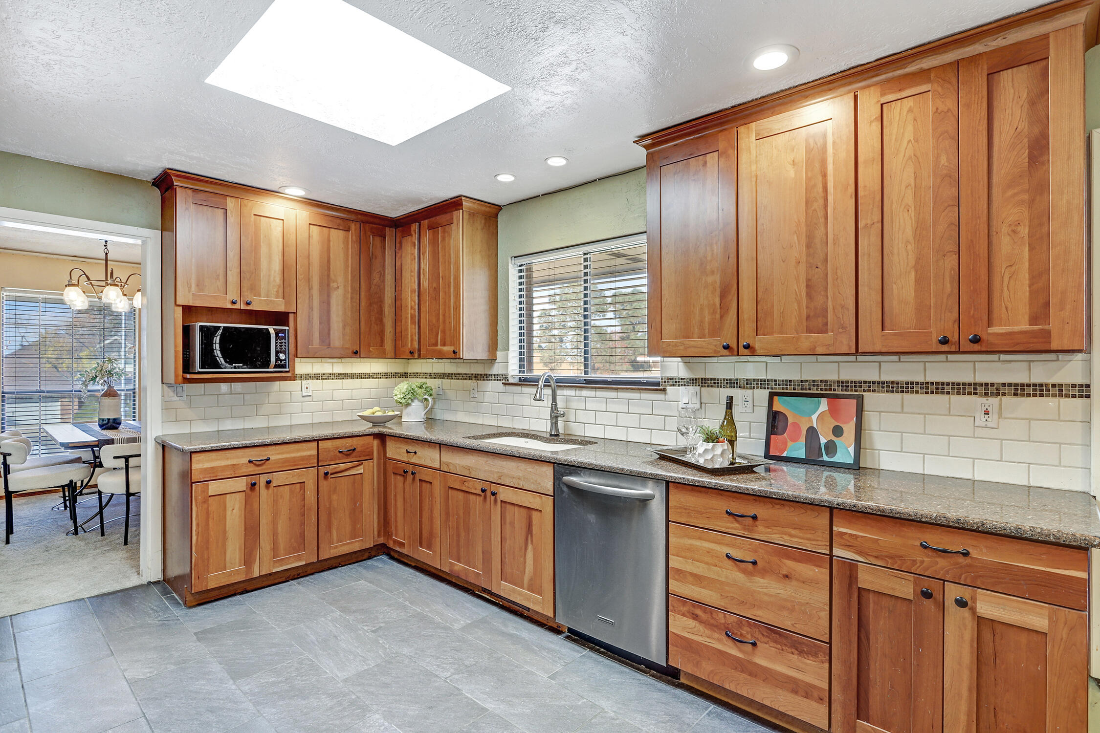 1516 CATRON AVENUE SE, ALBUQUERQUE, NM 87123  Photo 12