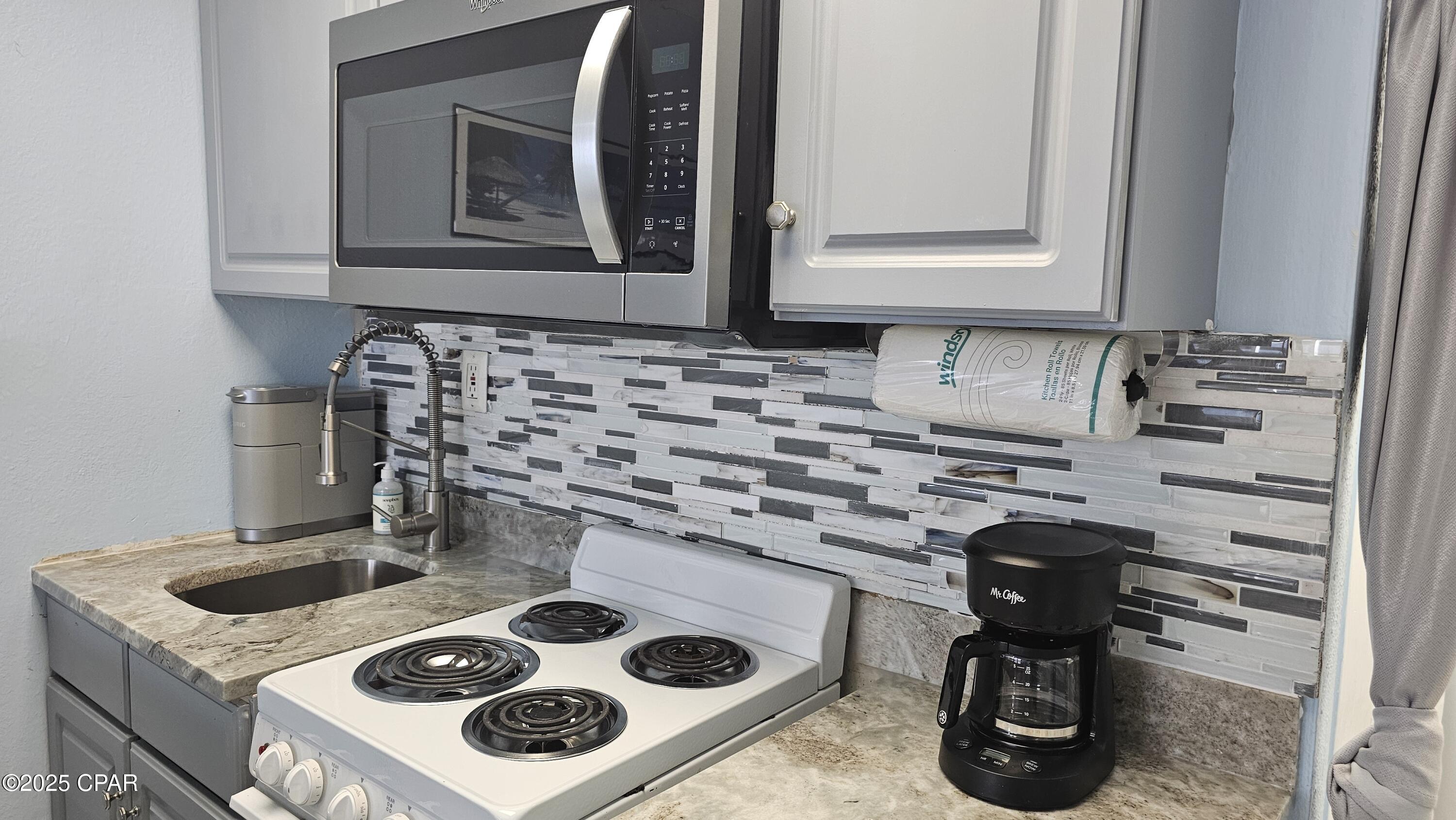 Image 10 For 14401 Front Beach Road 305